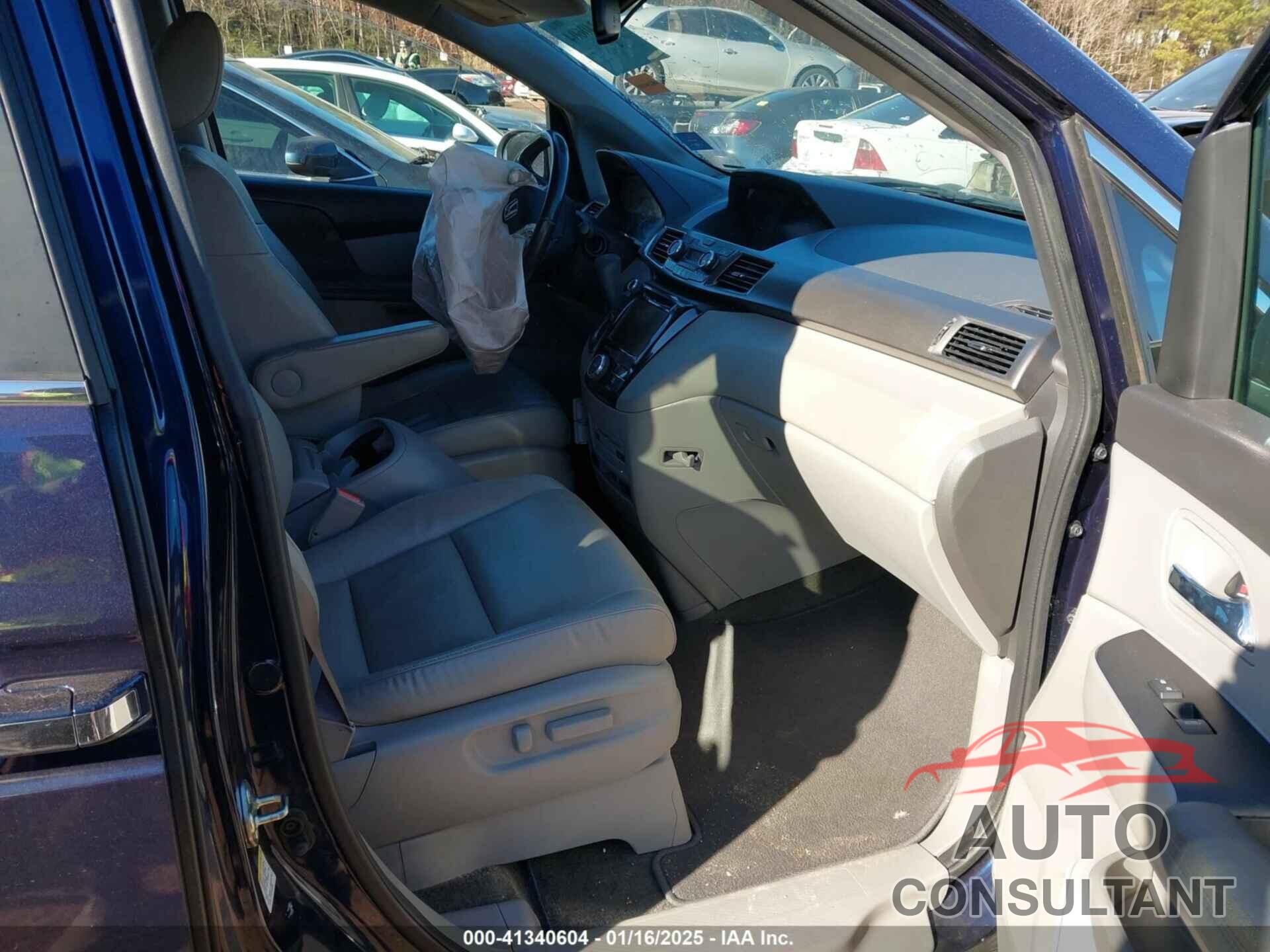HONDA ODYSSEY 2016 - 5FNRL5H64GB150189