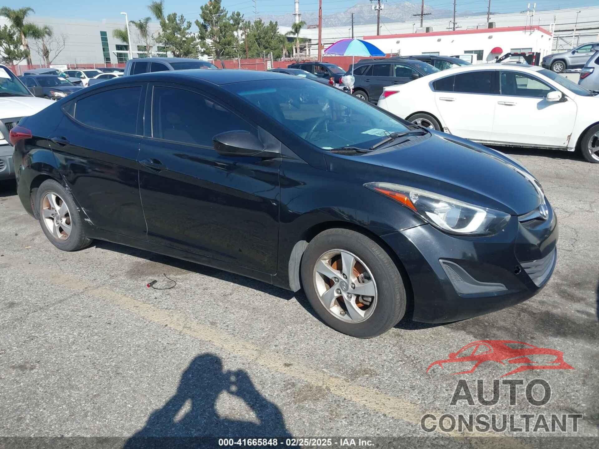 HYUNDAI ELANTRA 2015 - 5NPDH4AE0FH640930