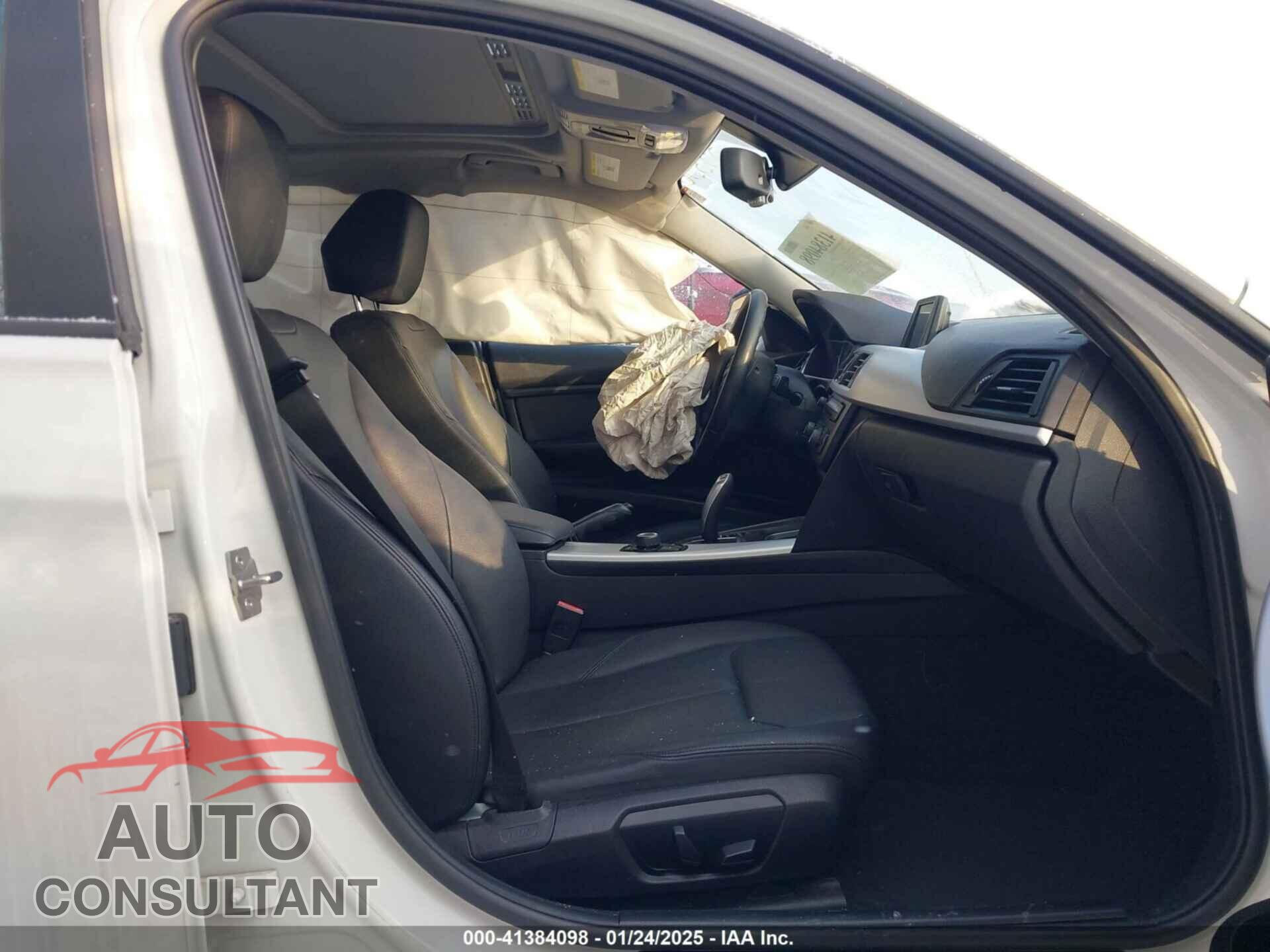 BMW 328I 2013 - WBA3B3C54DF543383