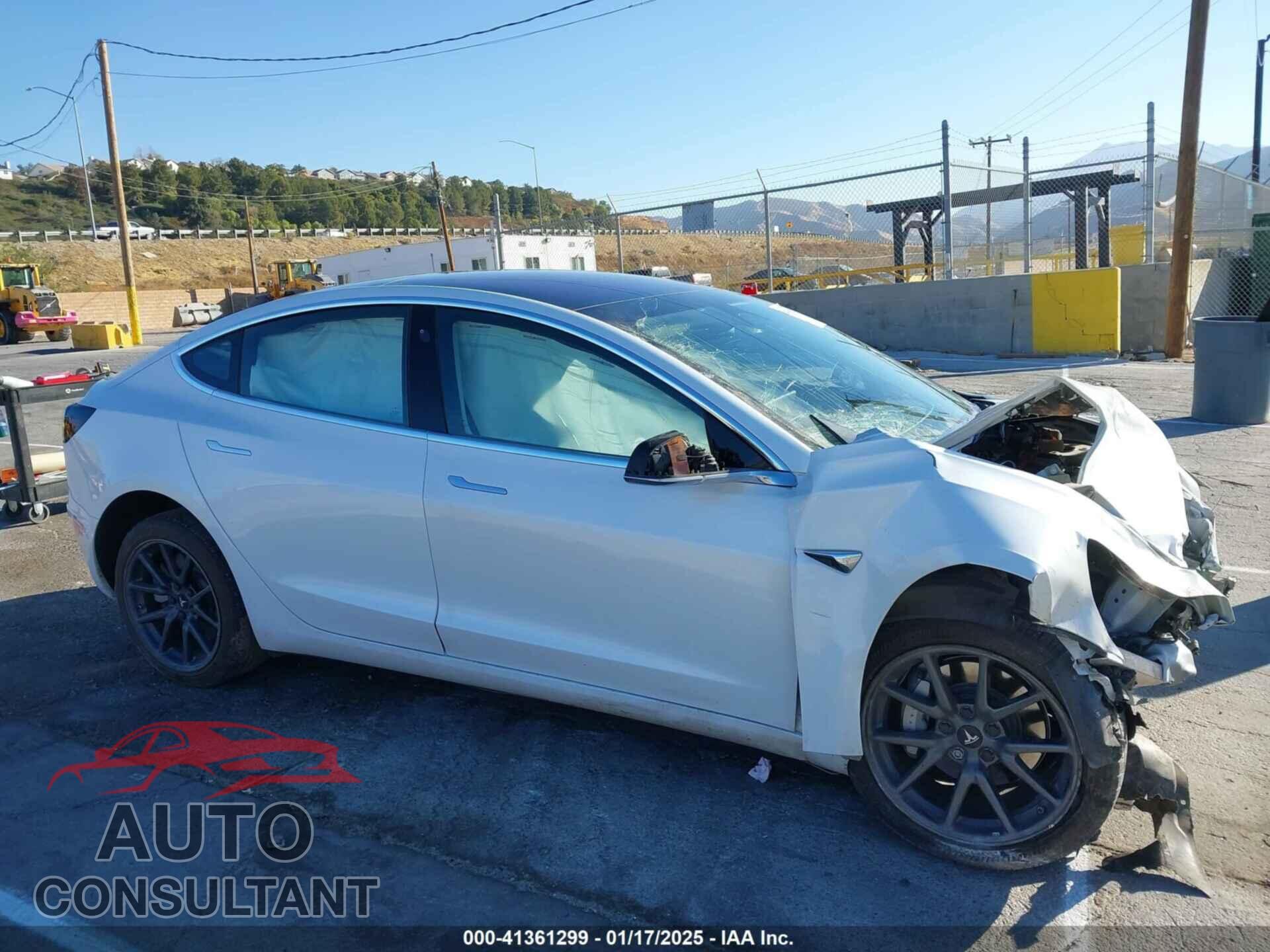 TESLA MODEL 3 2018 - 5YJ3E1EB5JF066738
