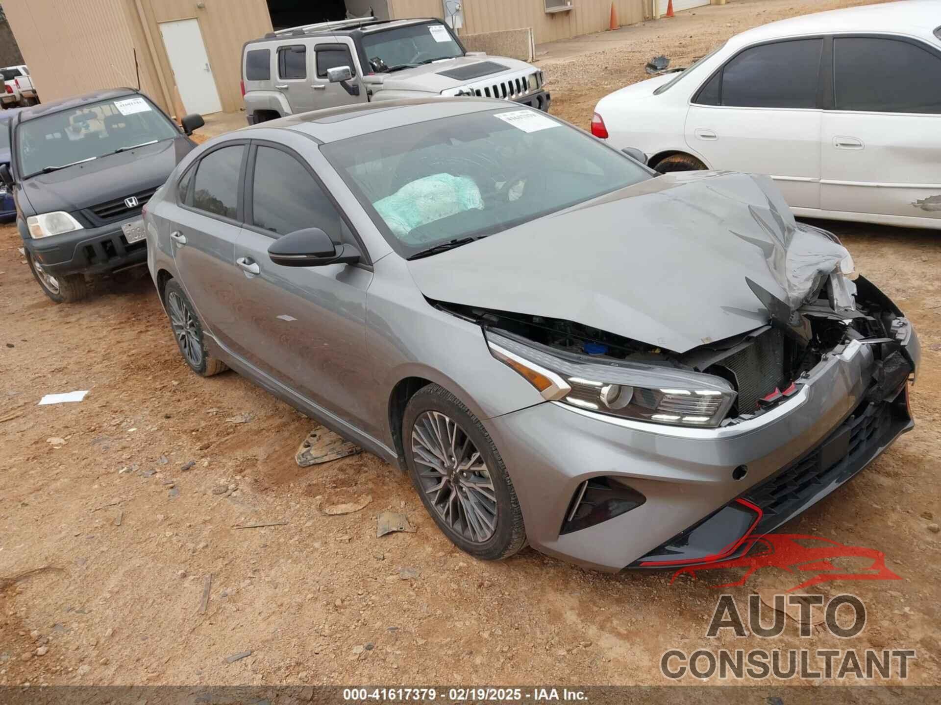 KIA FORTE 2023 - 3KPF54AD9PE639645