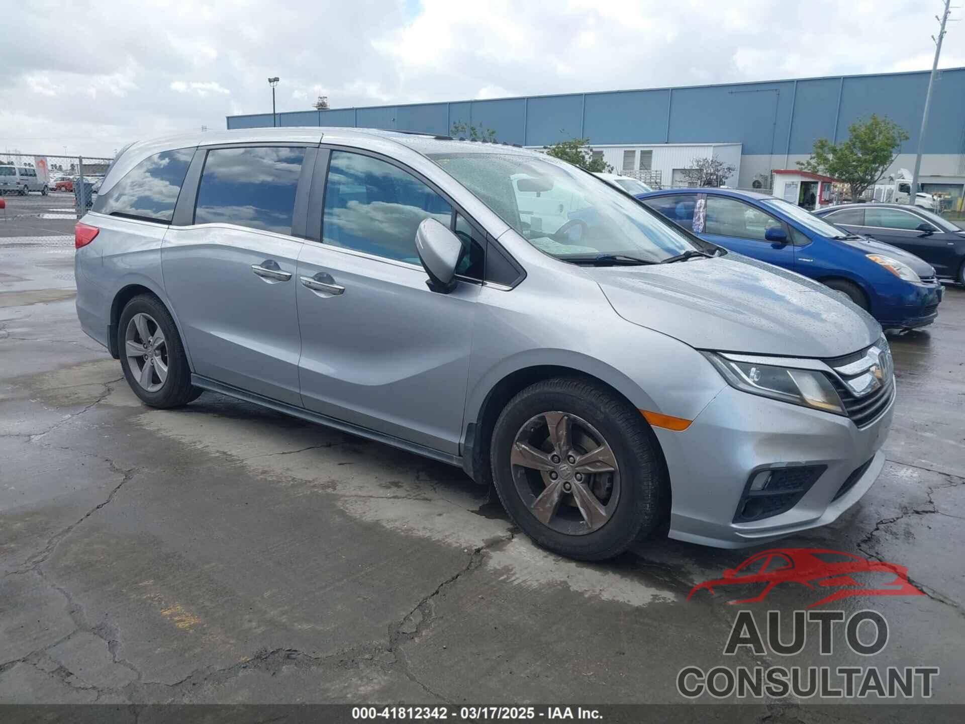 HONDA ODYSSEY 2019 - 5FNRL6H71KB043172