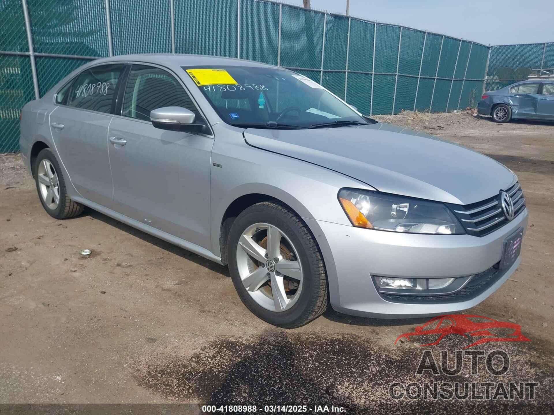 VOLKSWAGEN PASSAT 2015 - 1VWAS7A33FC112747