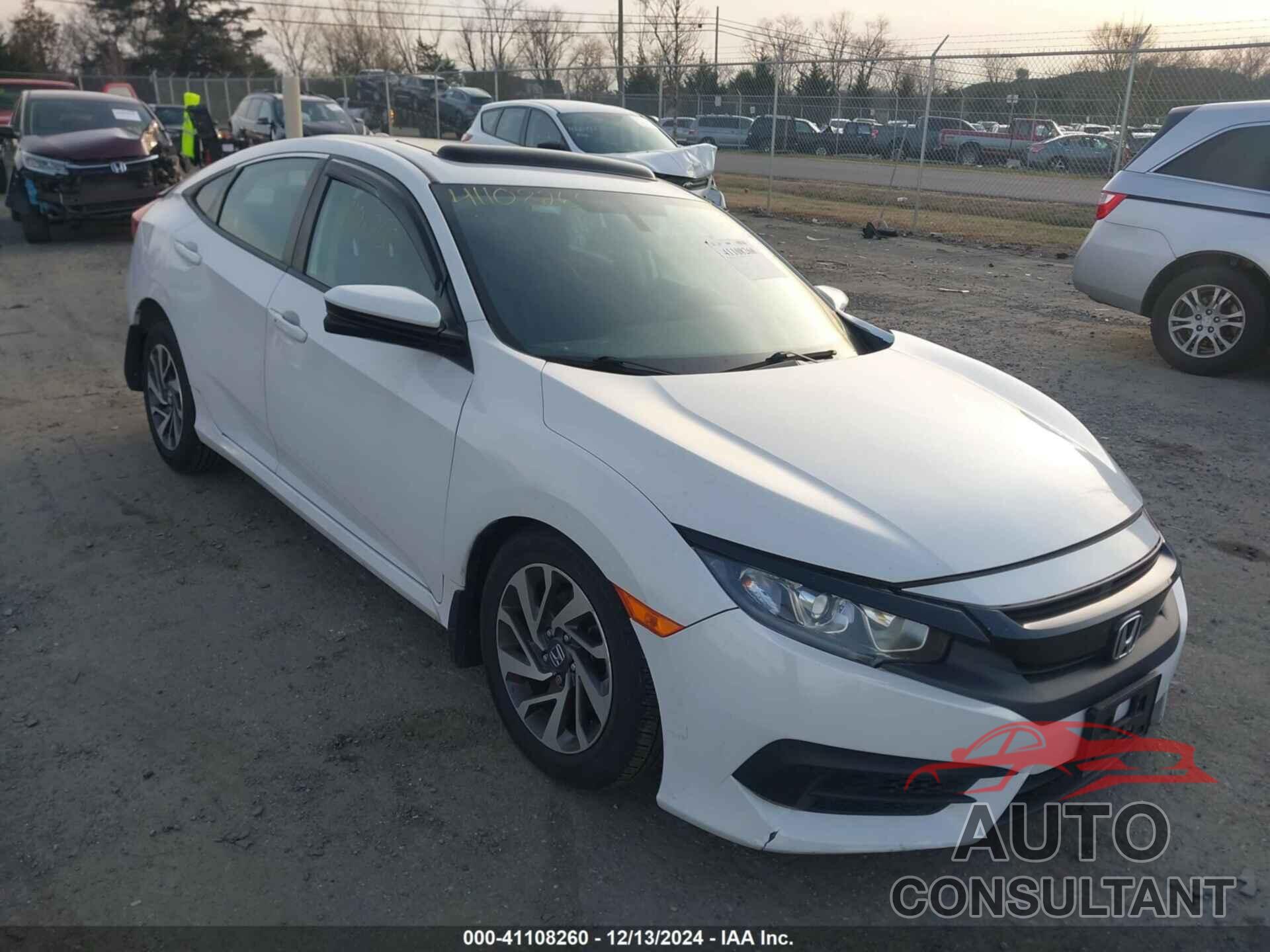 HONDA CIVIC 2017 - 2HGFC2F72HH575663