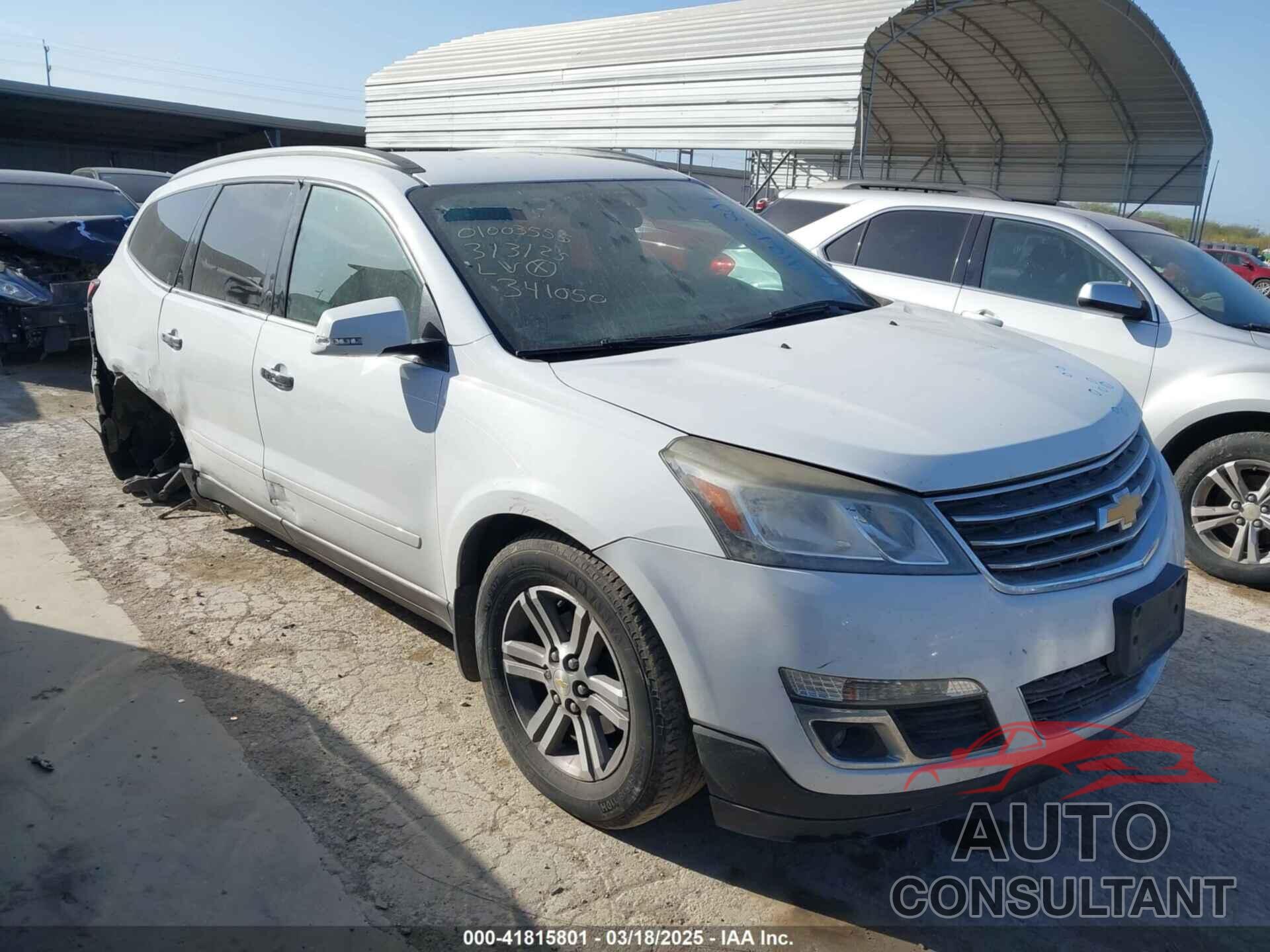CHEVROLET TRAVERSE 2017 - 1GNKRHKD5HJ341050