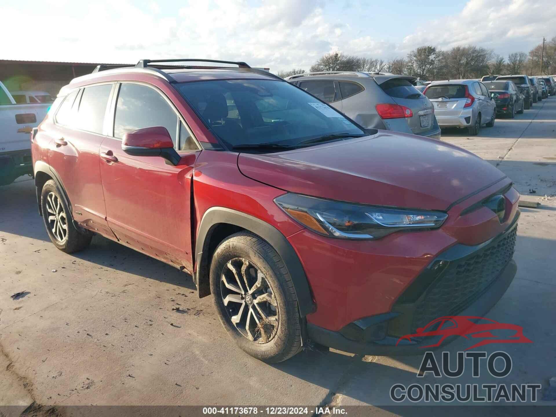 TOYOTA COROLLA CROSS 2024 - 7MUFBABG1RV033500