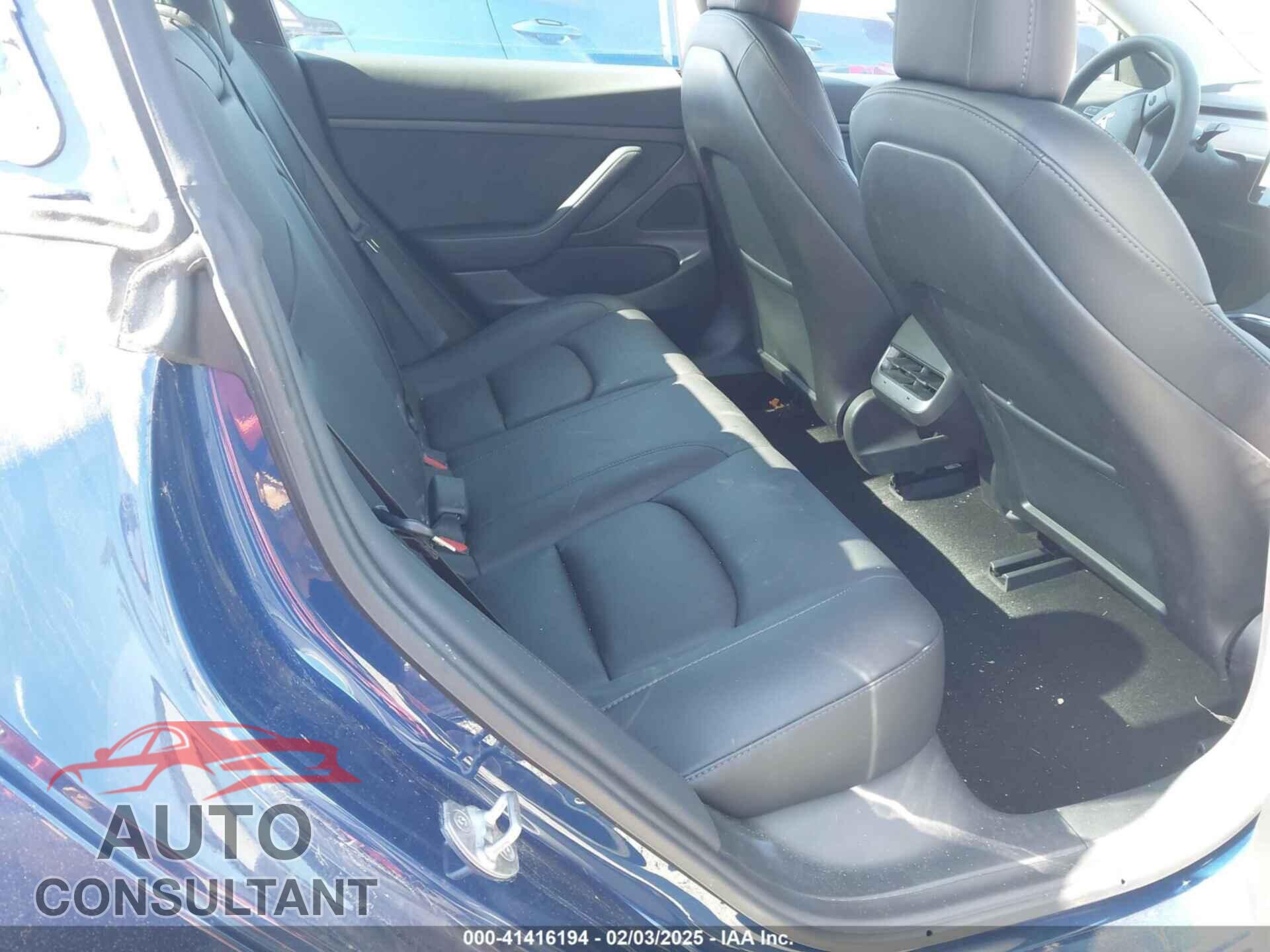 TESLA MODEL 3 2021 - 5YJ3E1EA5MF859498
