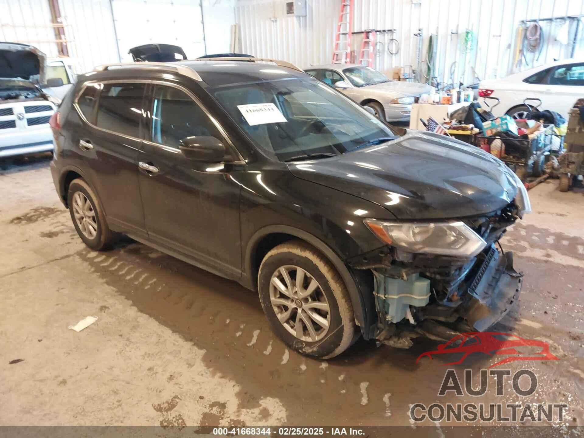 NISSAN ROGUE 2018 - KNMAT2MT2JP503551