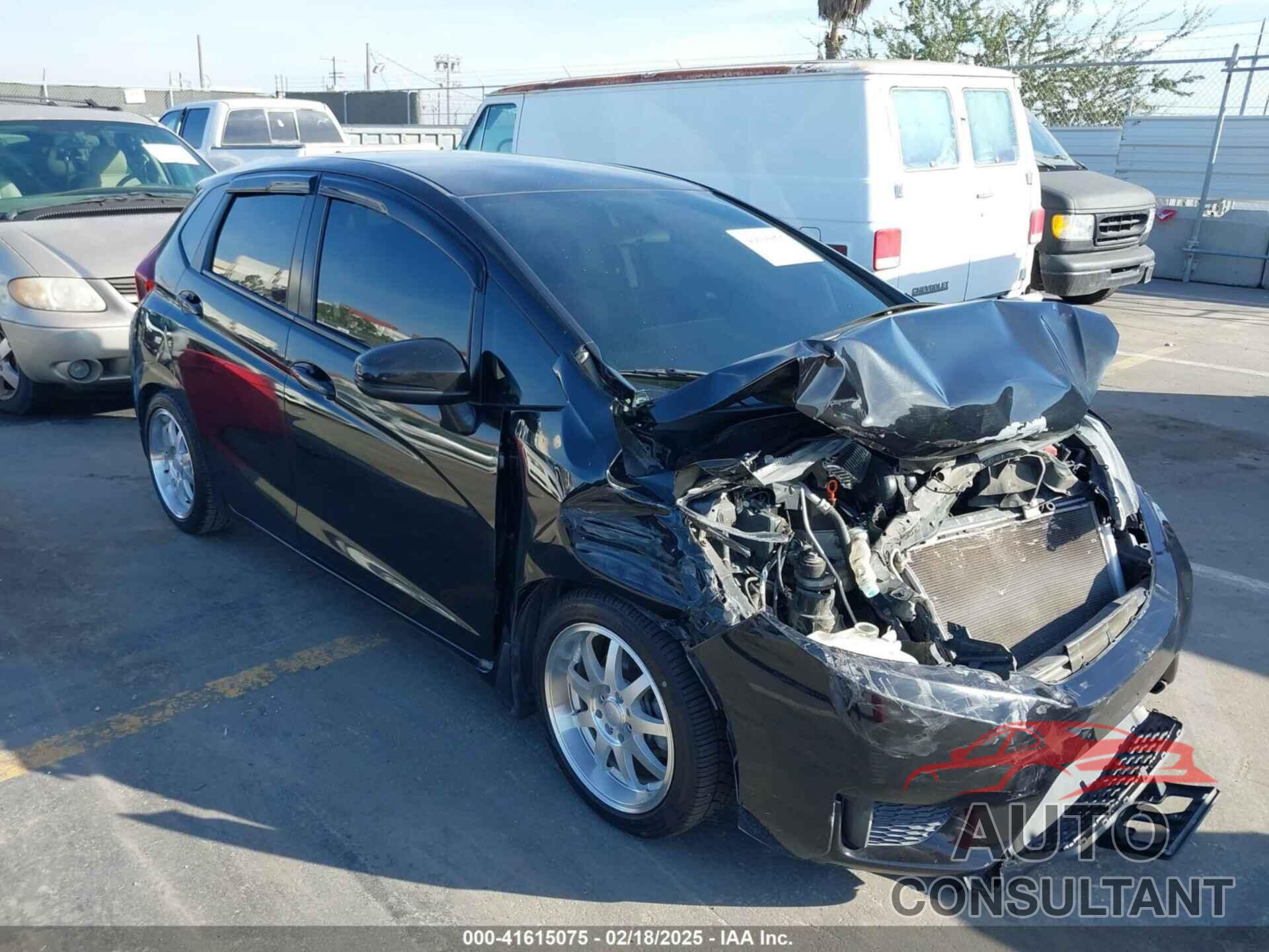 HONDA FIT 2015 - 3HGGK5H57FM717203