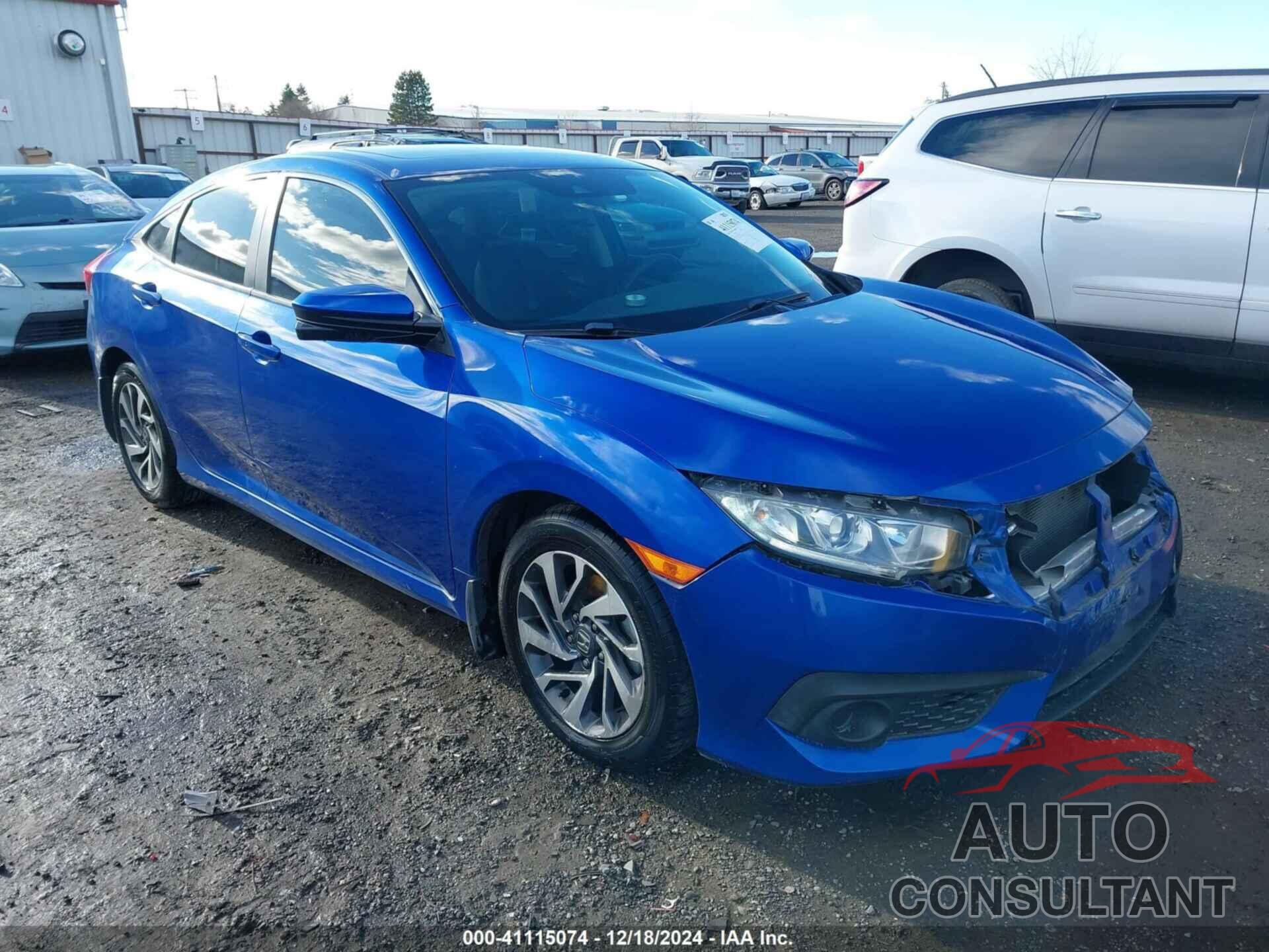 HONDA CIVIC 2018 - 2HGFC2F81JH537842