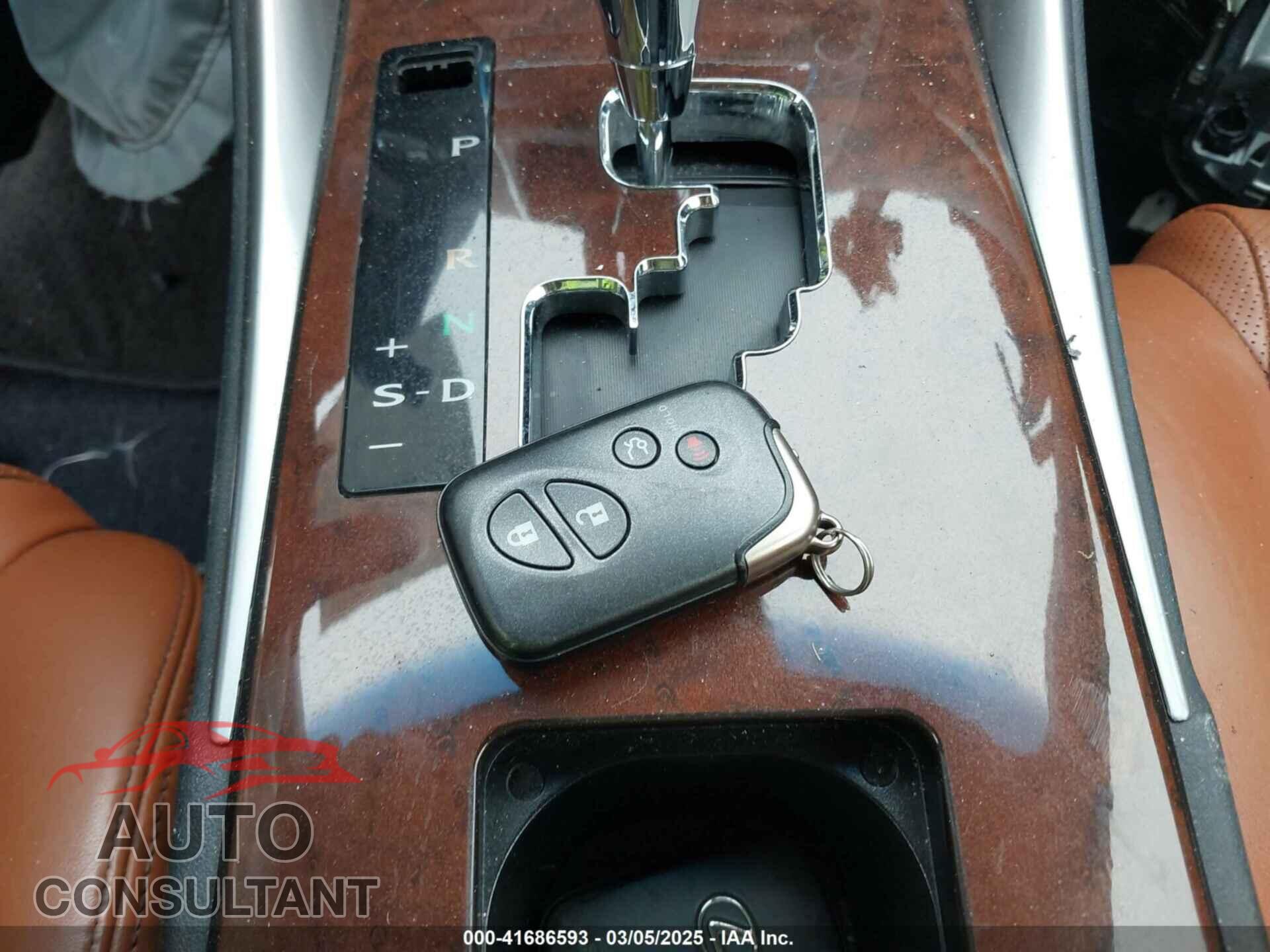 LEXUS IS 350C 2012 - JTHFE2C28C2508650