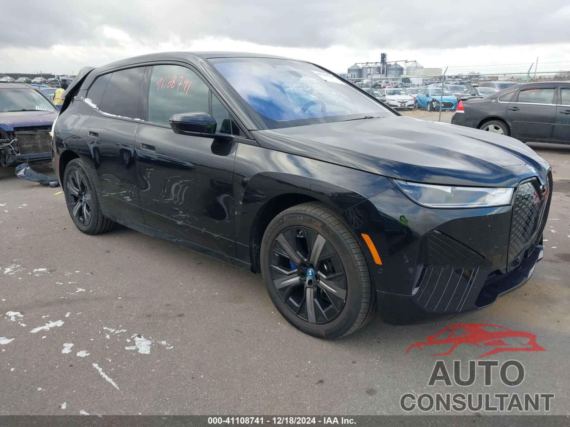 BMW IX 2025 - WB523CF06SCS62062