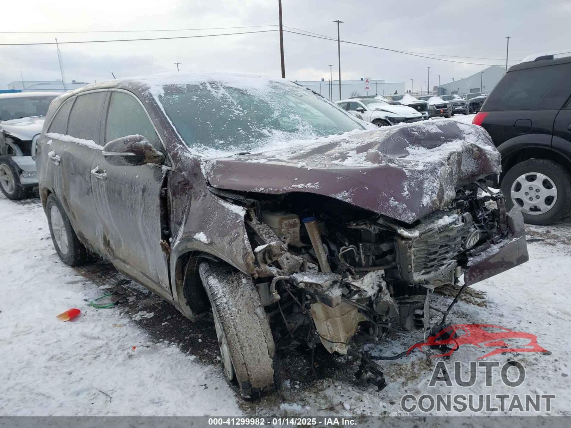 KIA SORENTO 2019 - 5XYPGDA5XKG569320