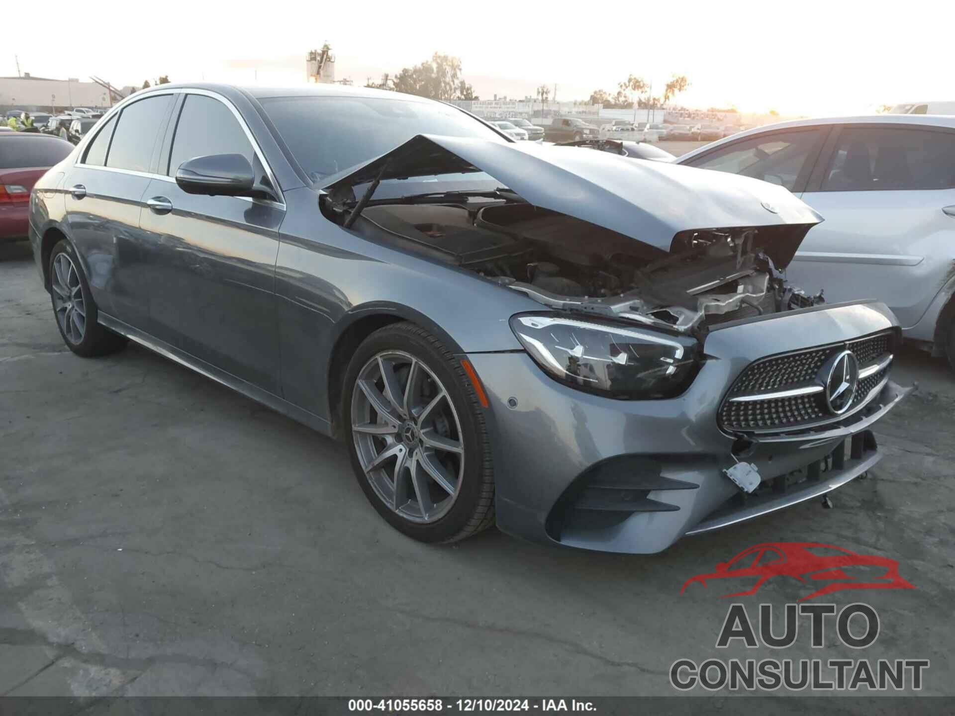 MERCEDES-BENZ E 350 2022 - W1KZF8DB5NB080056