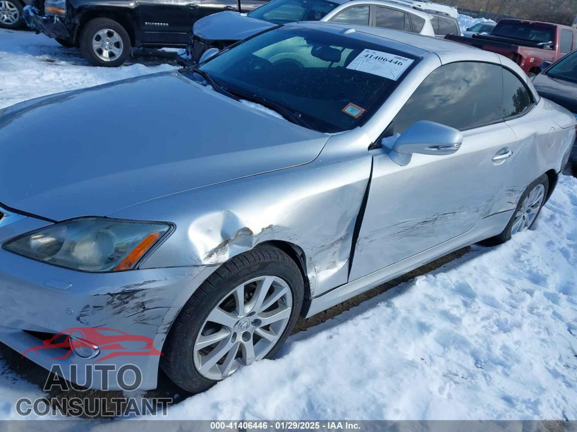 LEXUS IS 250C 2010 - JTHFF2C29A2502320