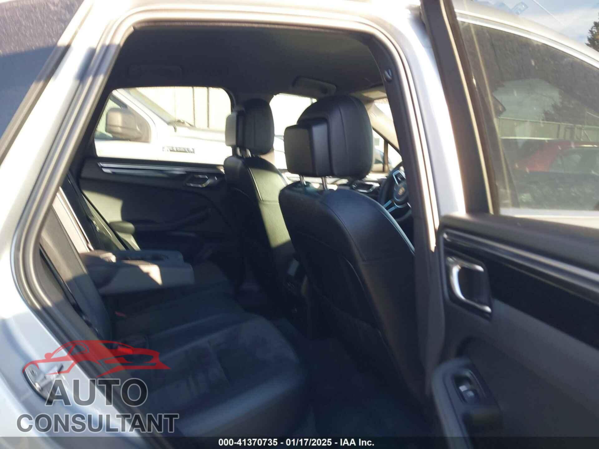 PORSCHE MACAN 2015 - WP1AB2A52FLB55756