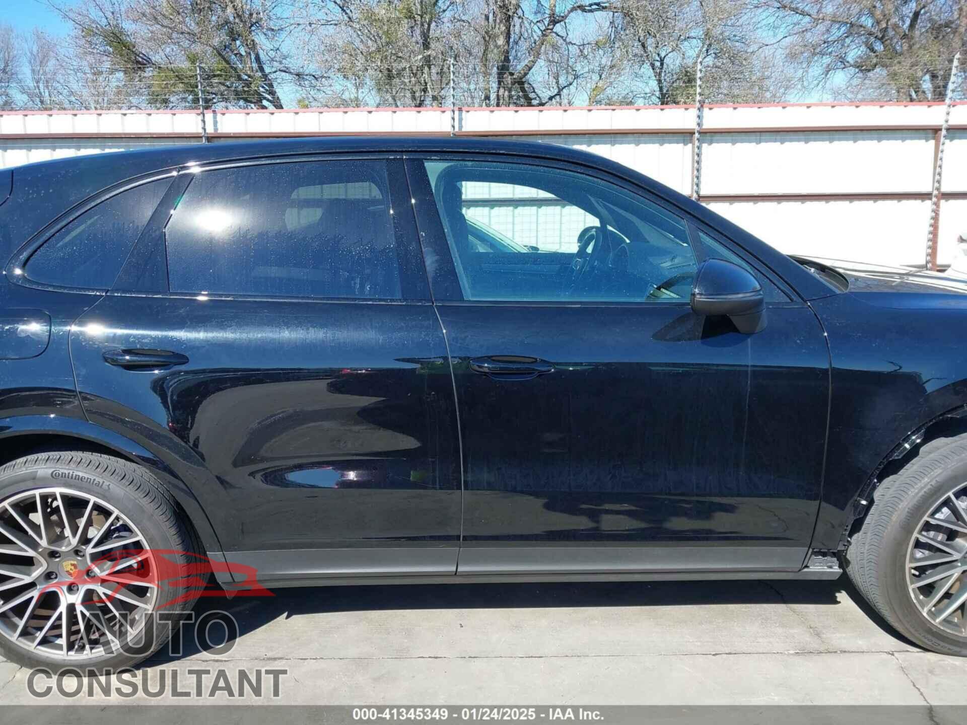 PORSCHE CAYENNE 2022 - WP1AA2AY5NDA07039
