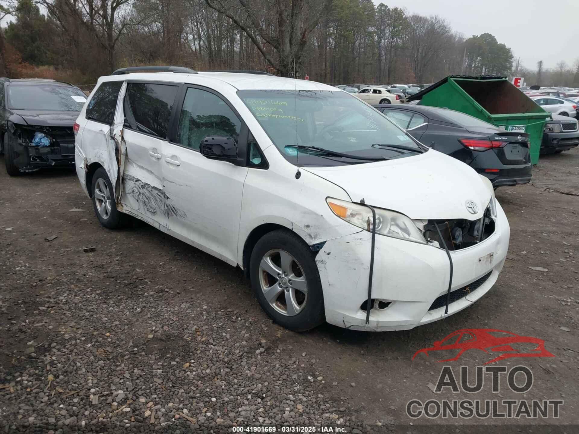 TOYOTA SIENNA 2014 - 5TDKK3DC9ES511199