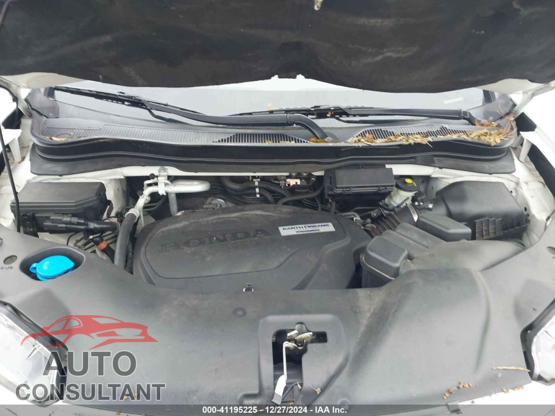 HONDA PILOT 2017 - 5FNYF5H54HB009568