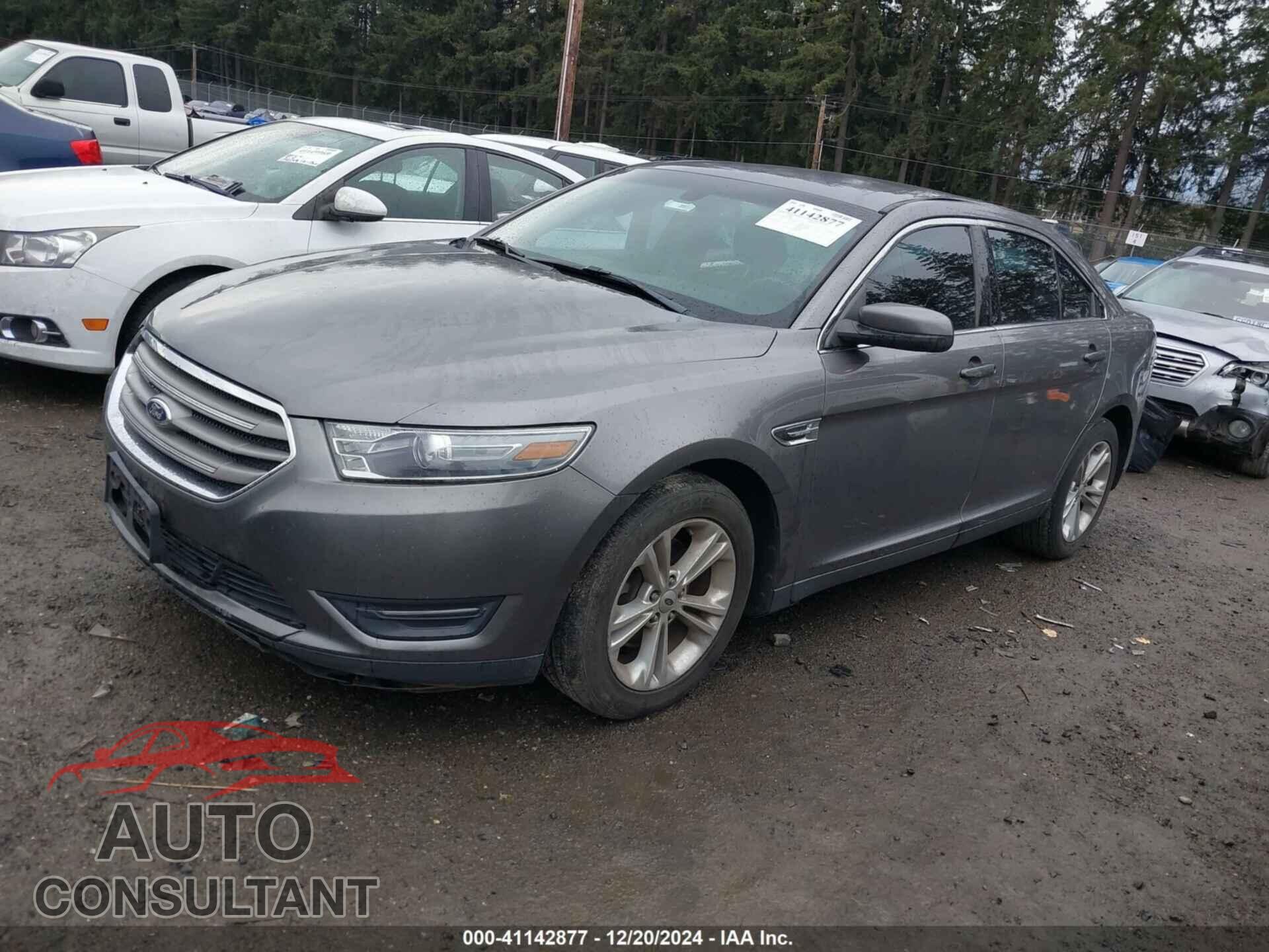 FORD TAURUS 2013 - 1FAHP2E82DG164815