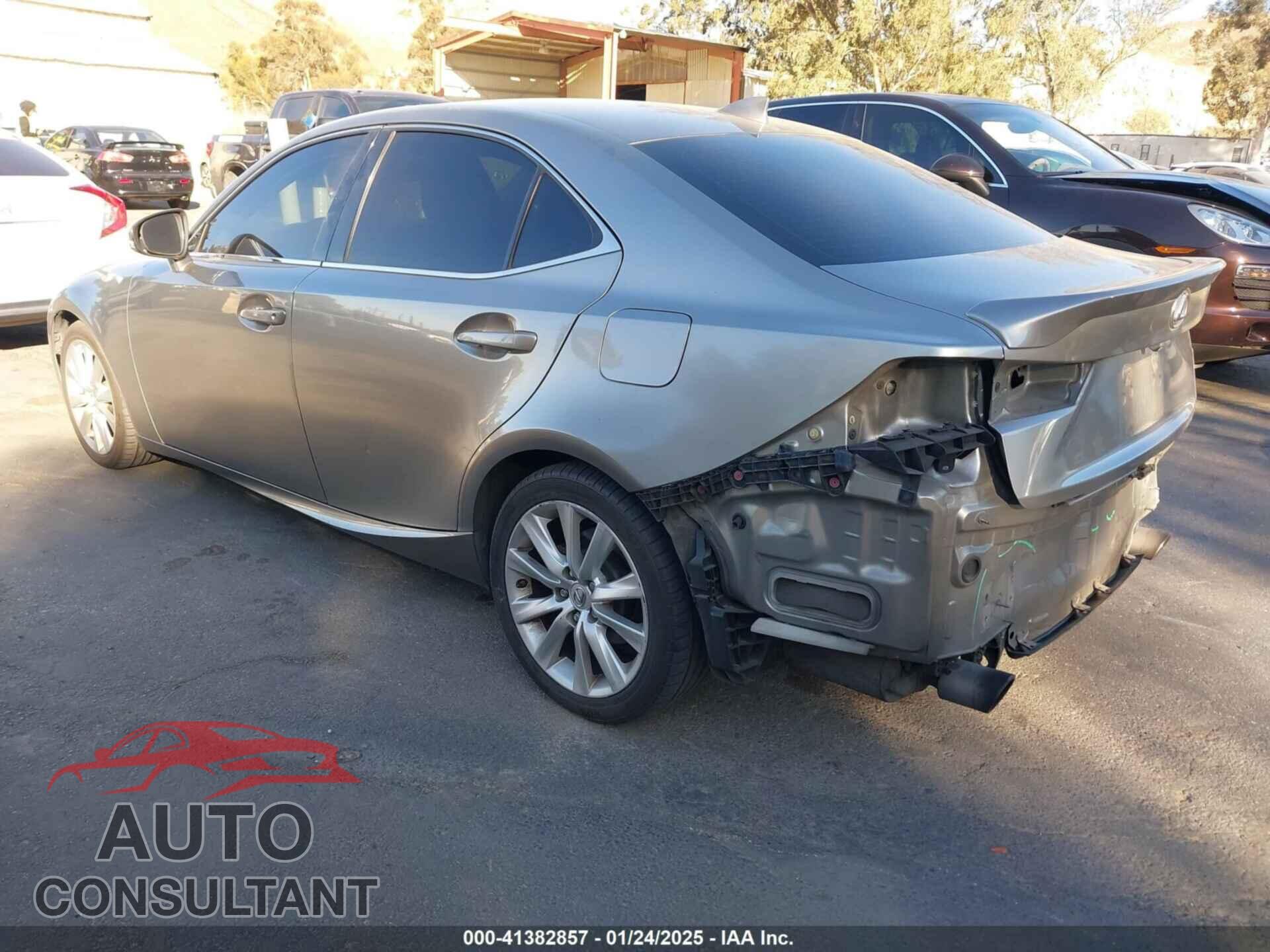 LEXUS IS 250 2015 - JTHBF1D28F5057839