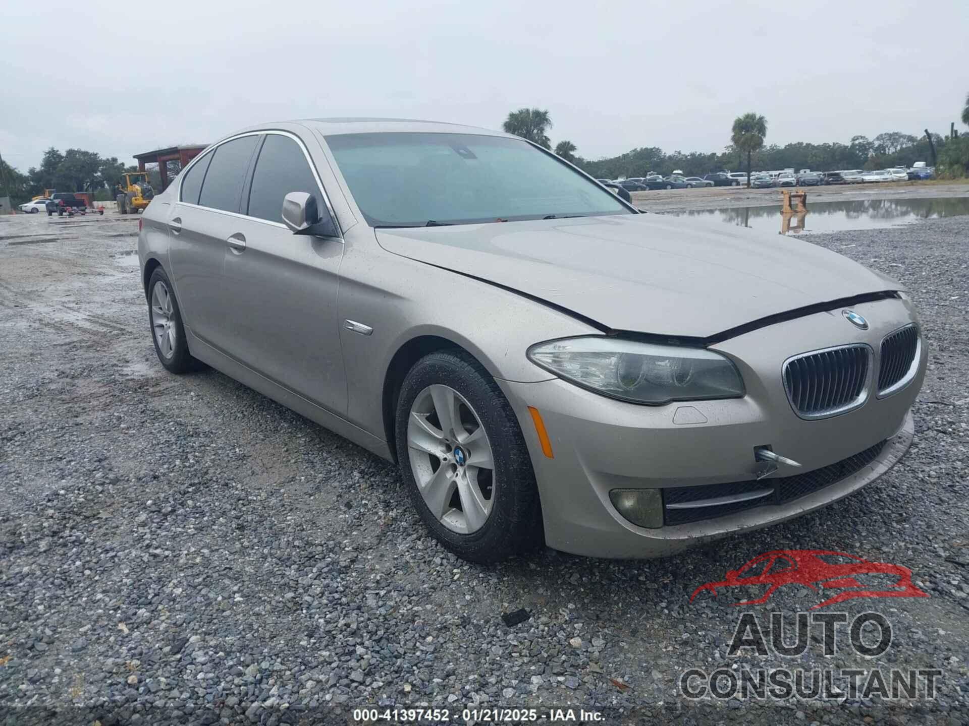 BMW 528I 2011 - WBAFR1C5XBC747326