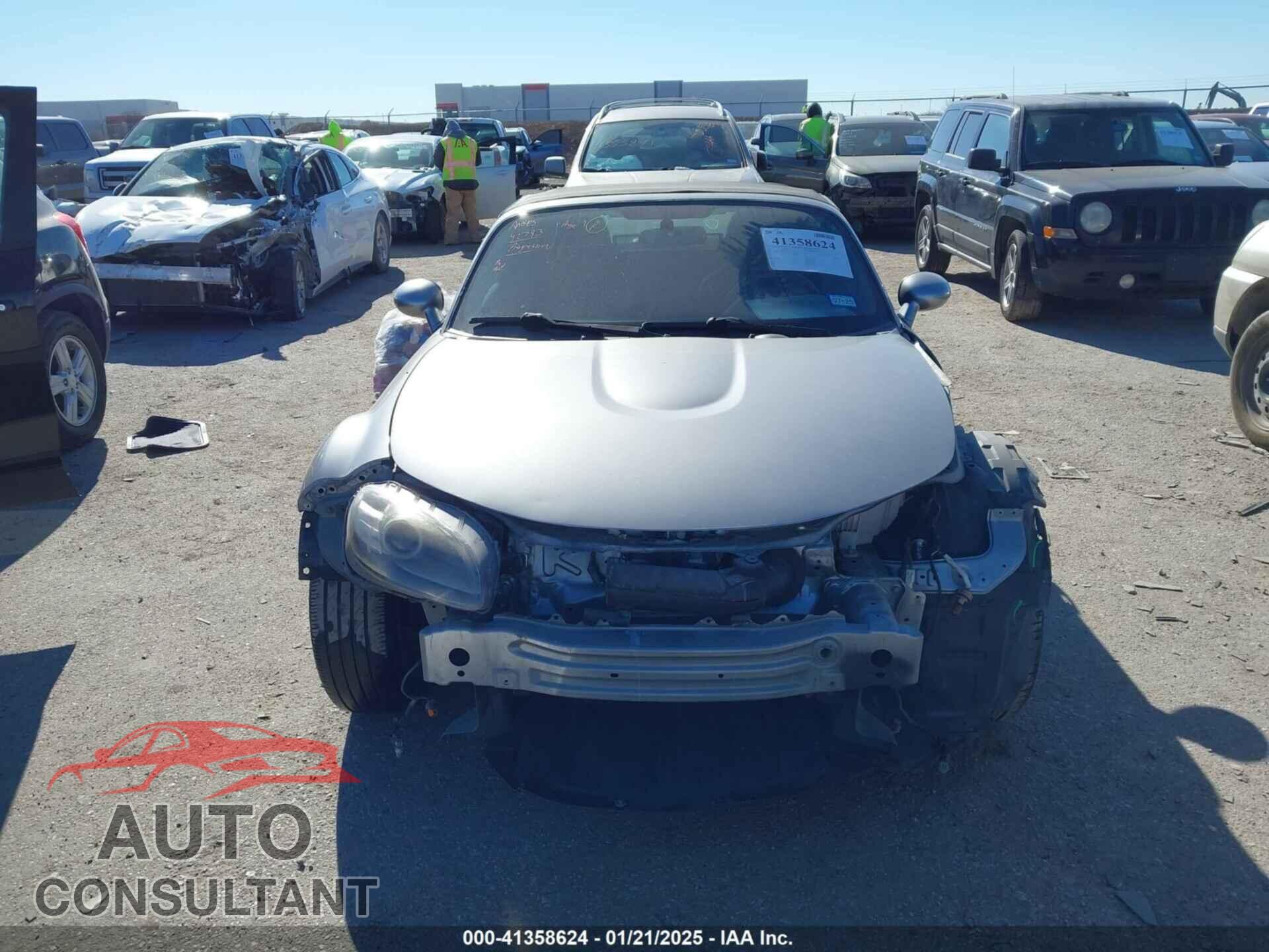 MAZDA MX-5 MIATA 2012 - JM1NC2JF7C0223023