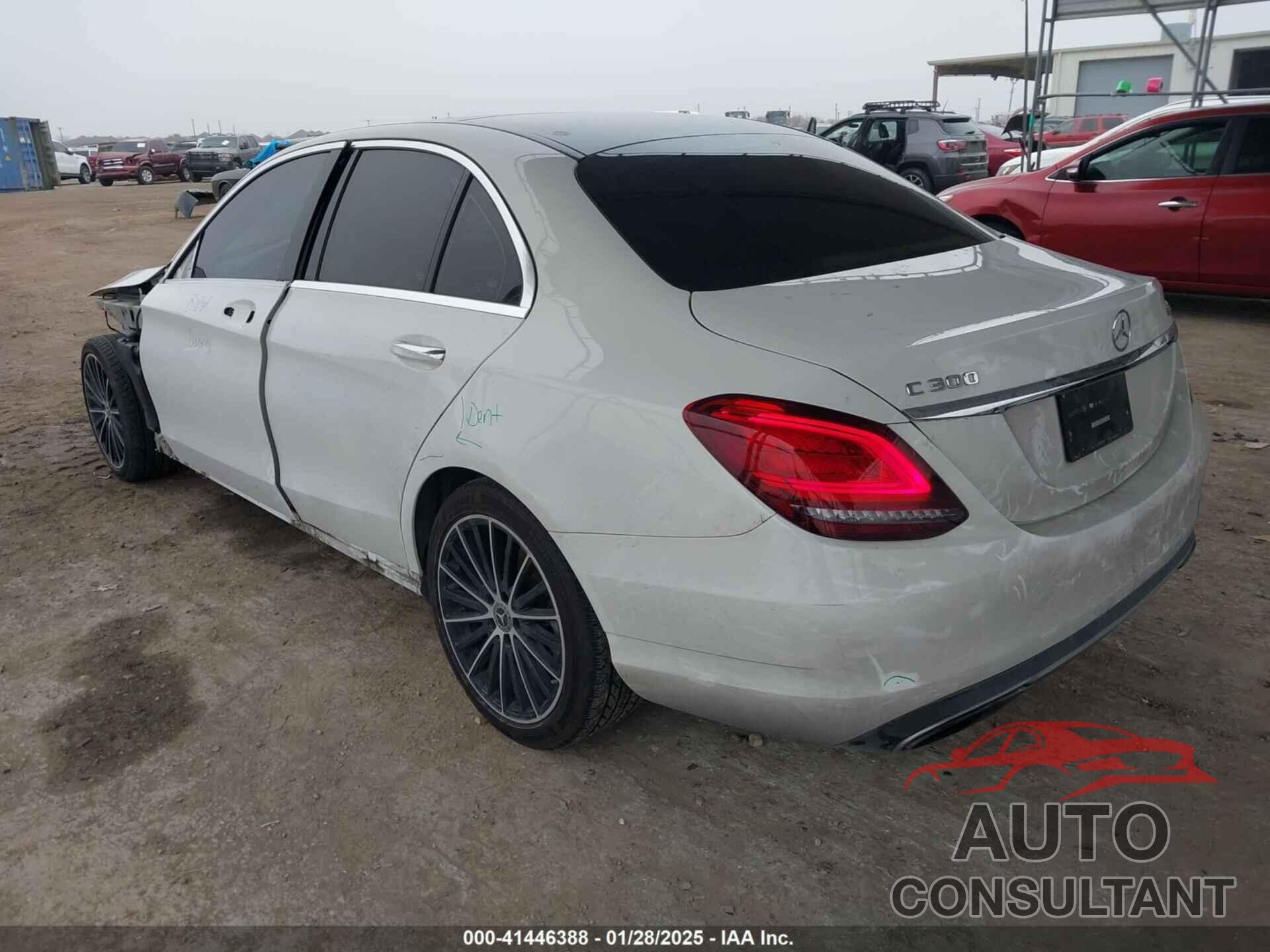 MERCEDES-BENZ C 300 2019 - 55SWF8DB1KU313208