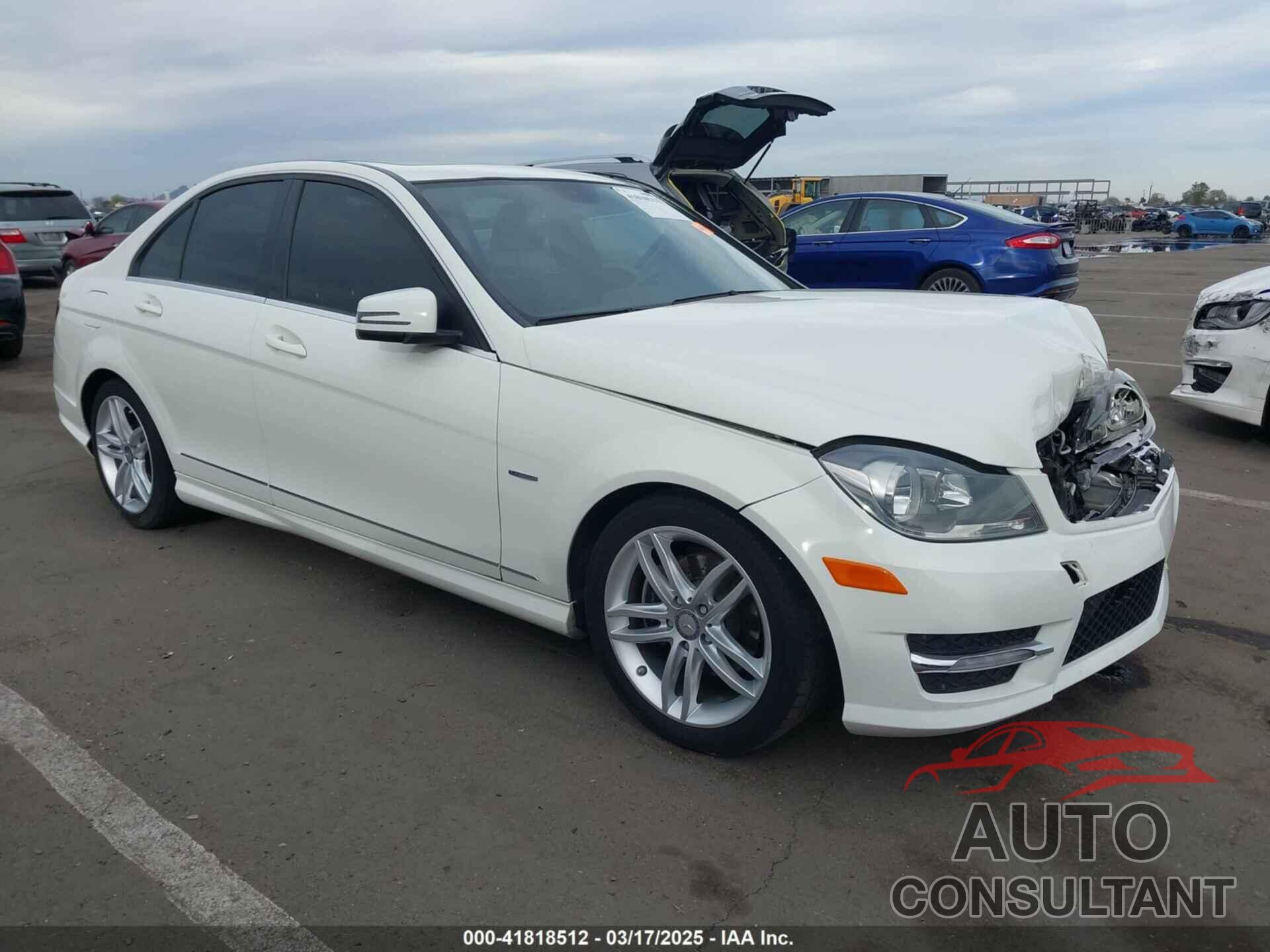 MERCEDES-BENZ C 250 2012 - WDDGF4HB5CR218161
