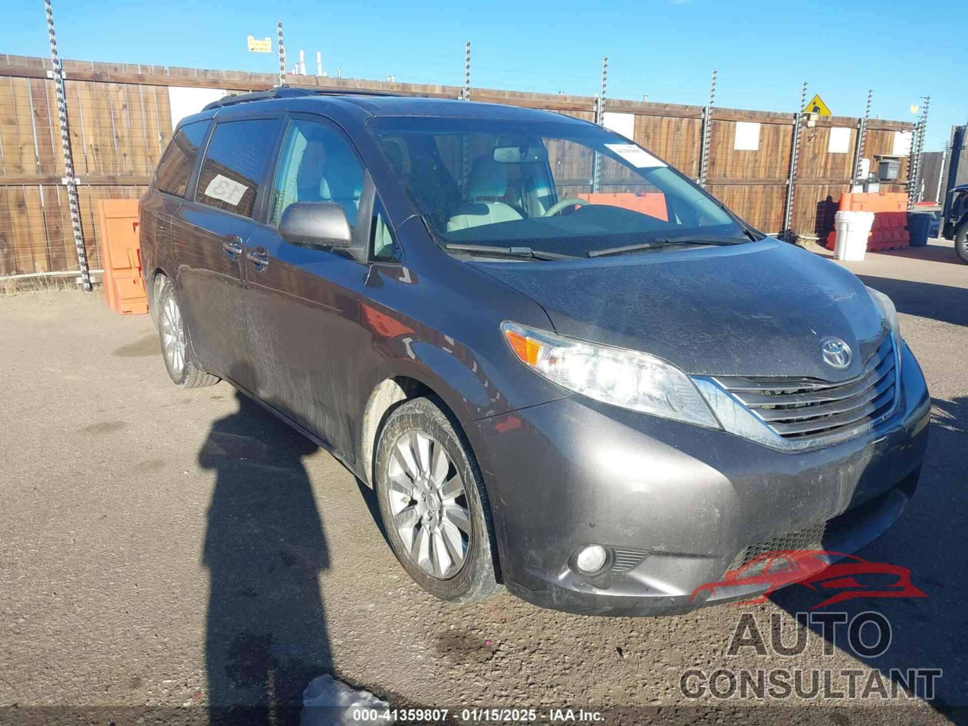 TOYOTA SIENNA 2012 - 5TDDK3DC5CS034129