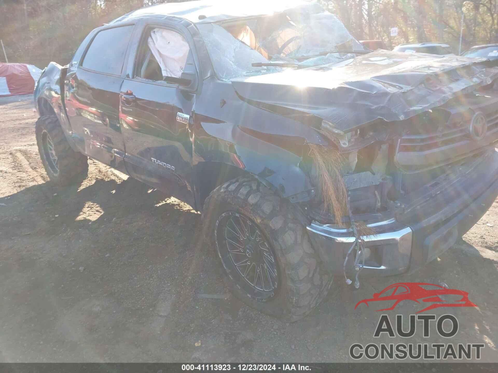 TOYOTA TUNDRA 2014 - 5TFDW5F17EX405784