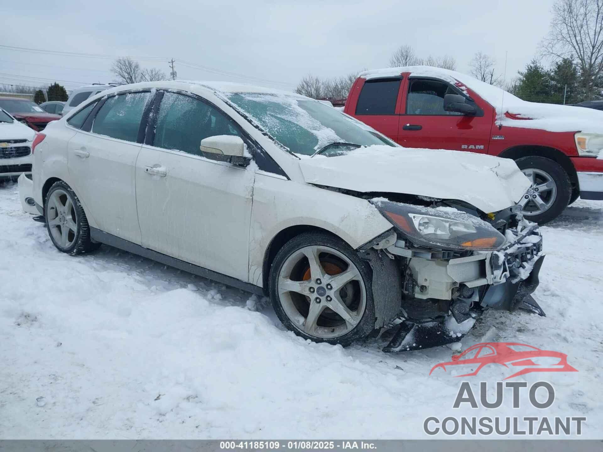 FORD FOCUS 2012 - 1FAHP3J26CL446386