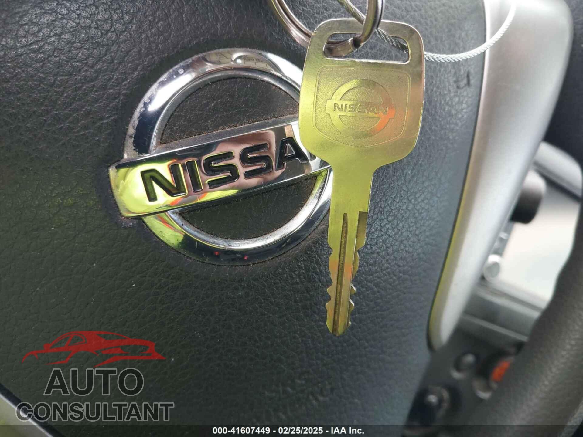 NISSAN VERSA 2019 - 3N1CN7AP3KL870613