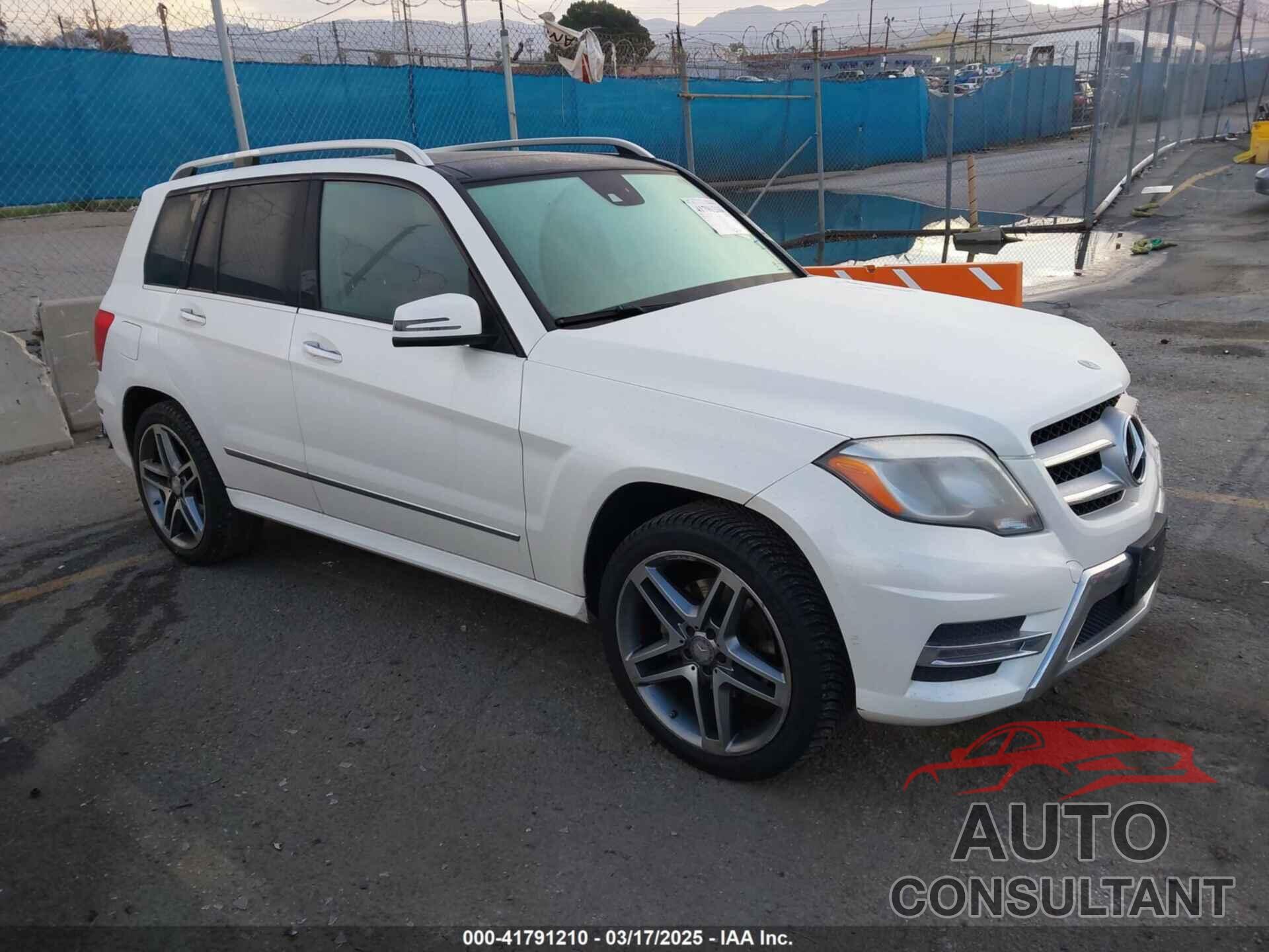 MERCEDES-BENZ GLK 350 2014 - WDCGG5HB3EG334920