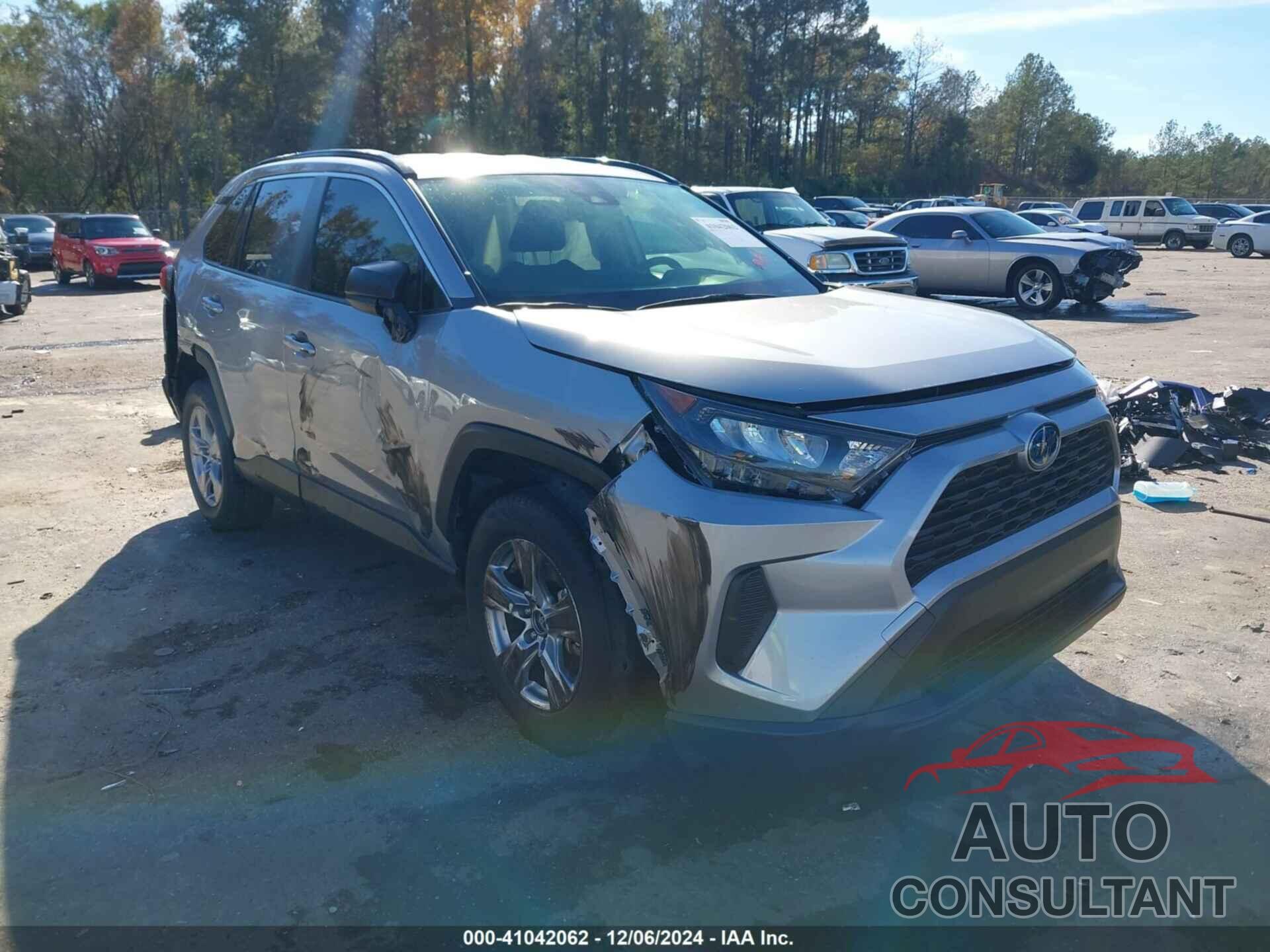 TOYOTA RAV4 HYBRID 2022 - JTMLWRFV3ND161896