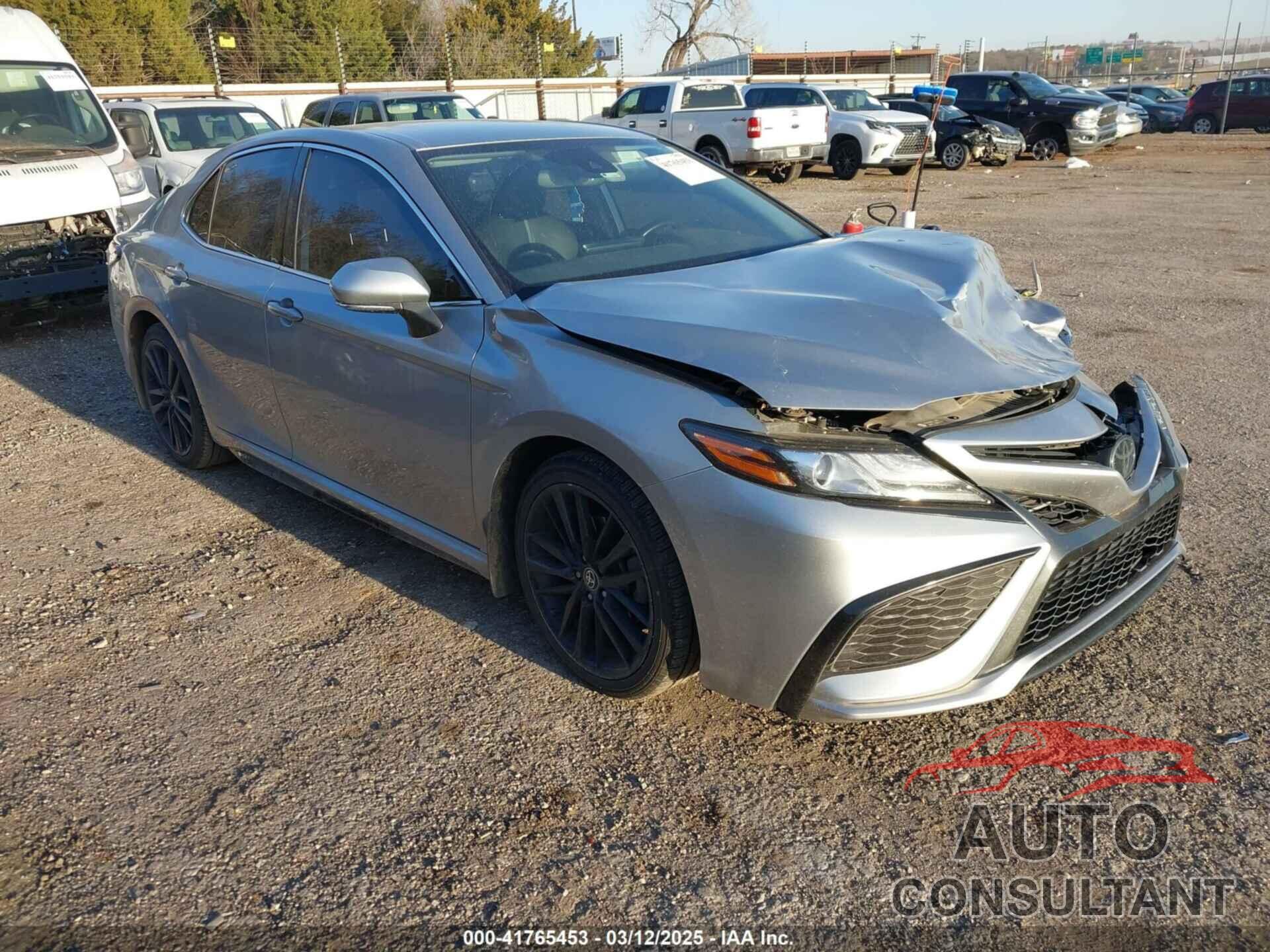 TOYOTA CAMRY 2021 - 4T1K61AKXMU575620