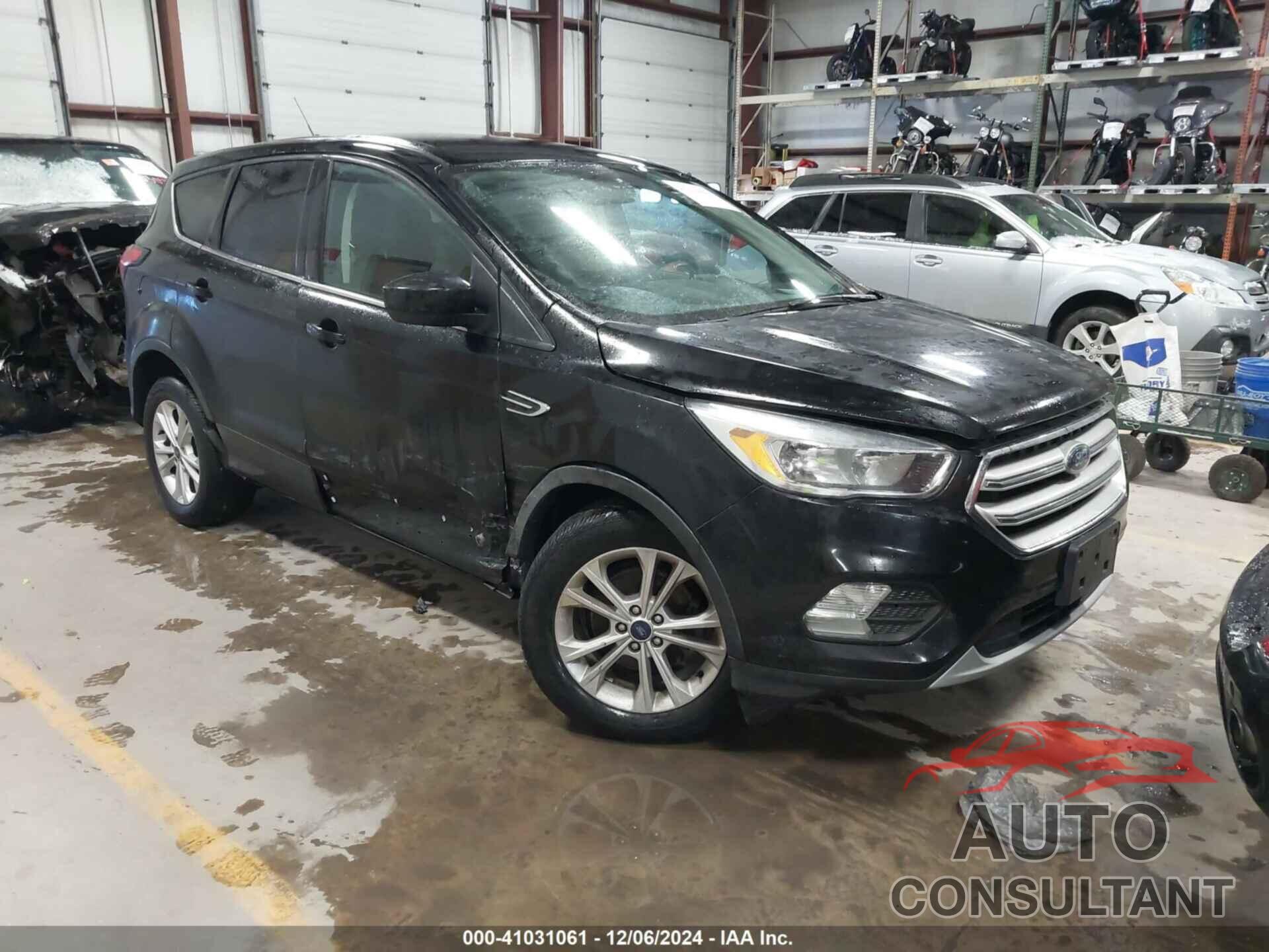FORD ESCAPE 2019 - 1FMCU0GD8KUC18592