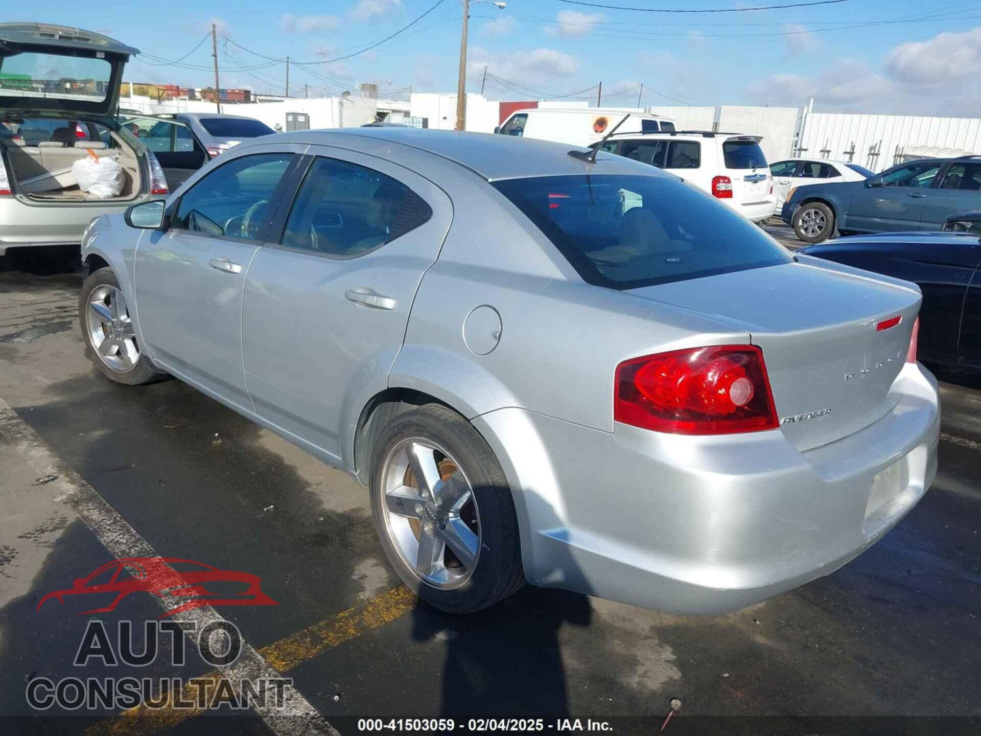 DODGE AVENGER 2011 - 1B3BD4FBXBN591829