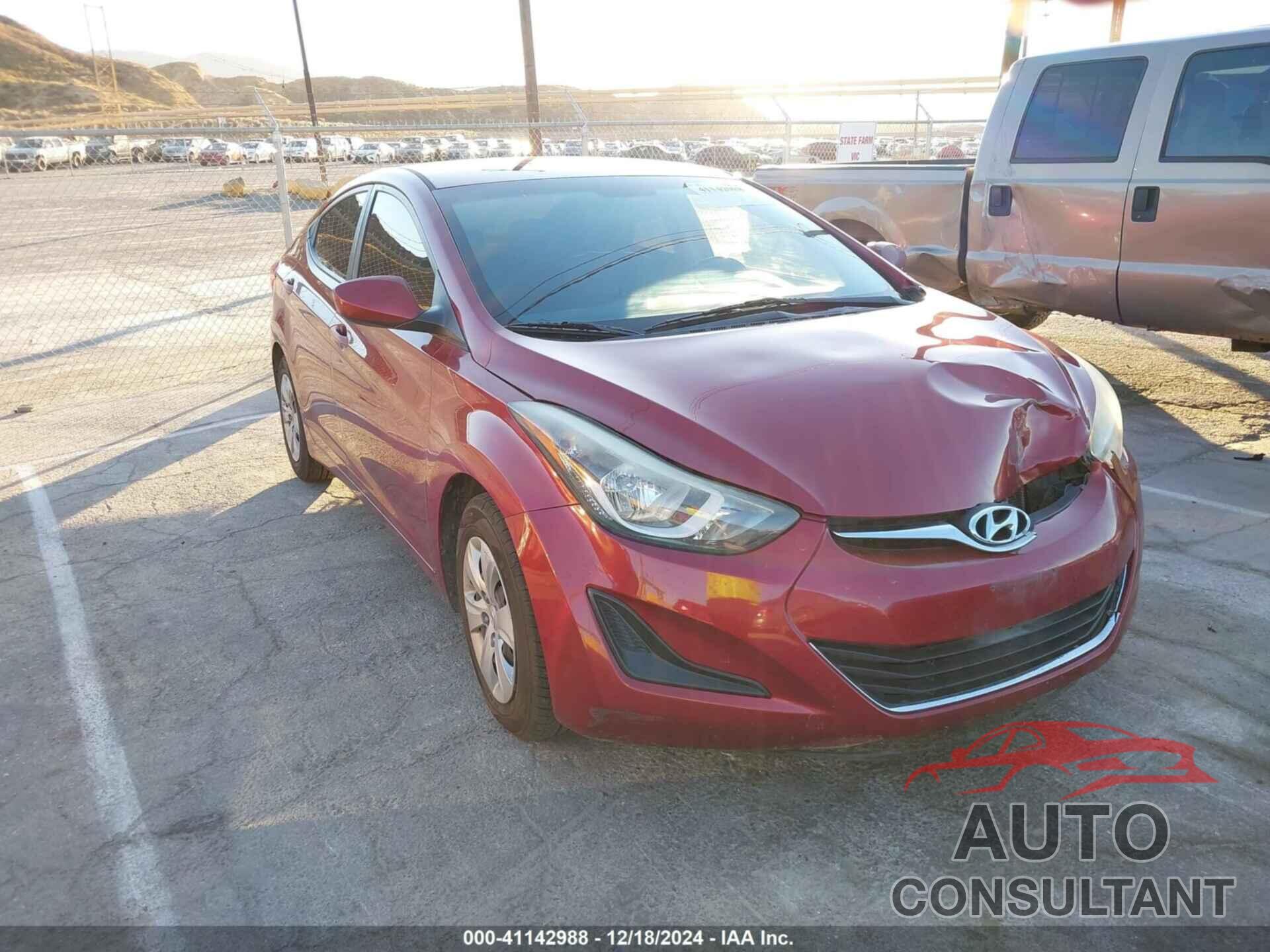 HYUNDAI ELANTRA 2016 - 5NPDH4AE7GH702485