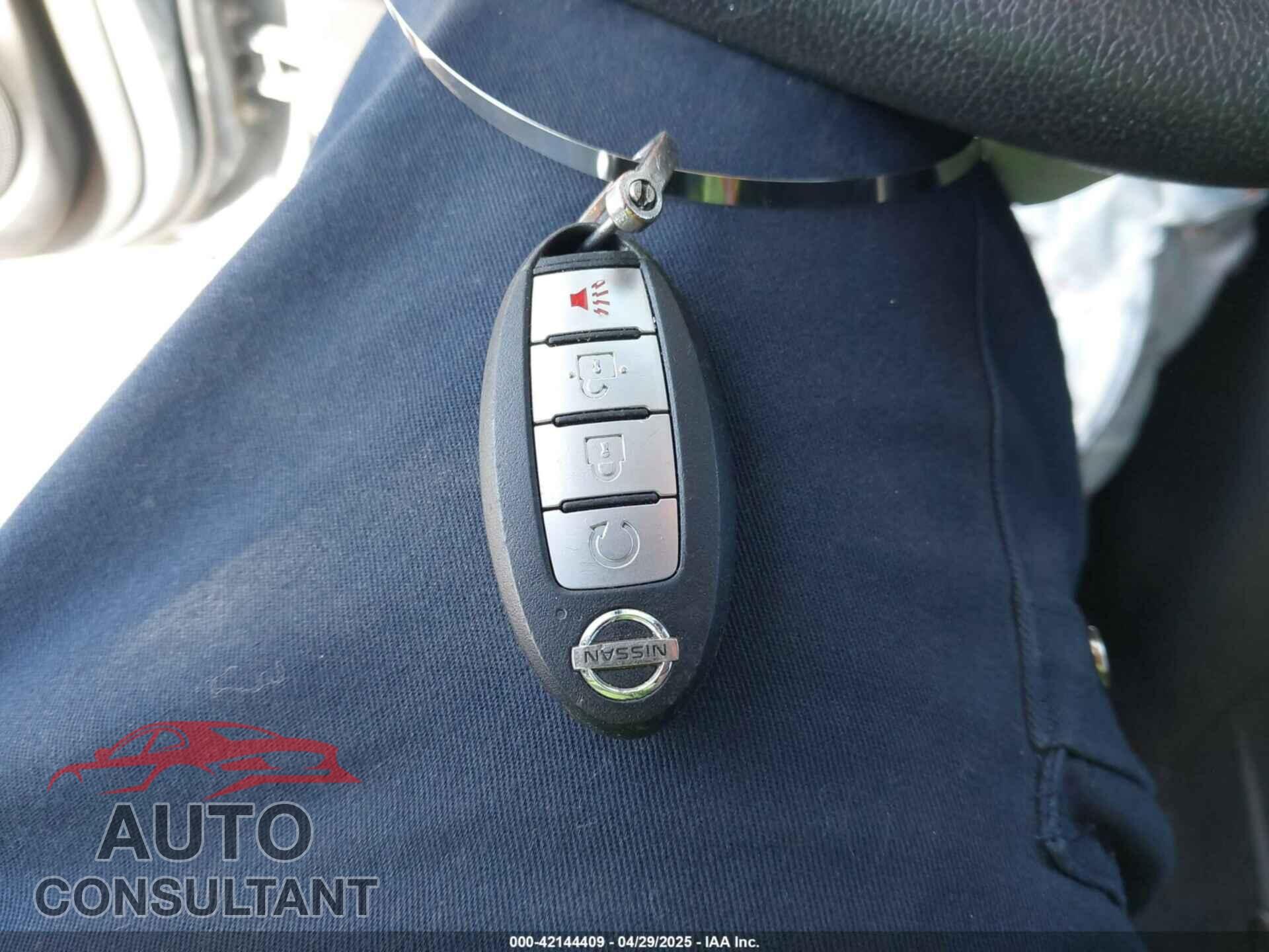NISSAN KICKS 2021 - 3N1CP5DVXML476442