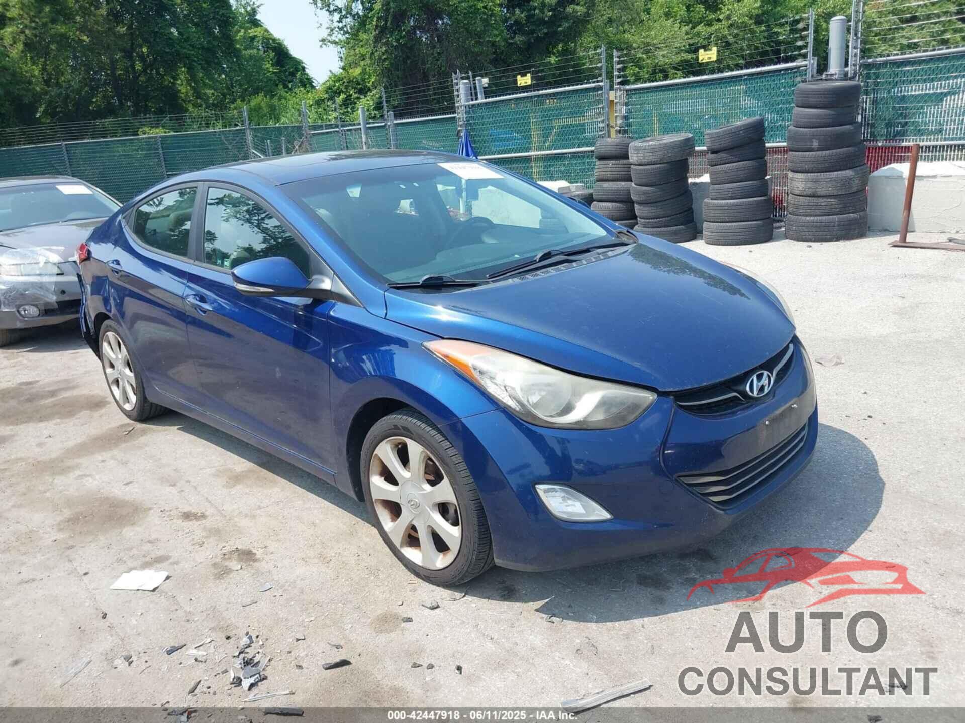 HYUNDAI ELANTRA 2013 - KMHDH4AE5DU509717