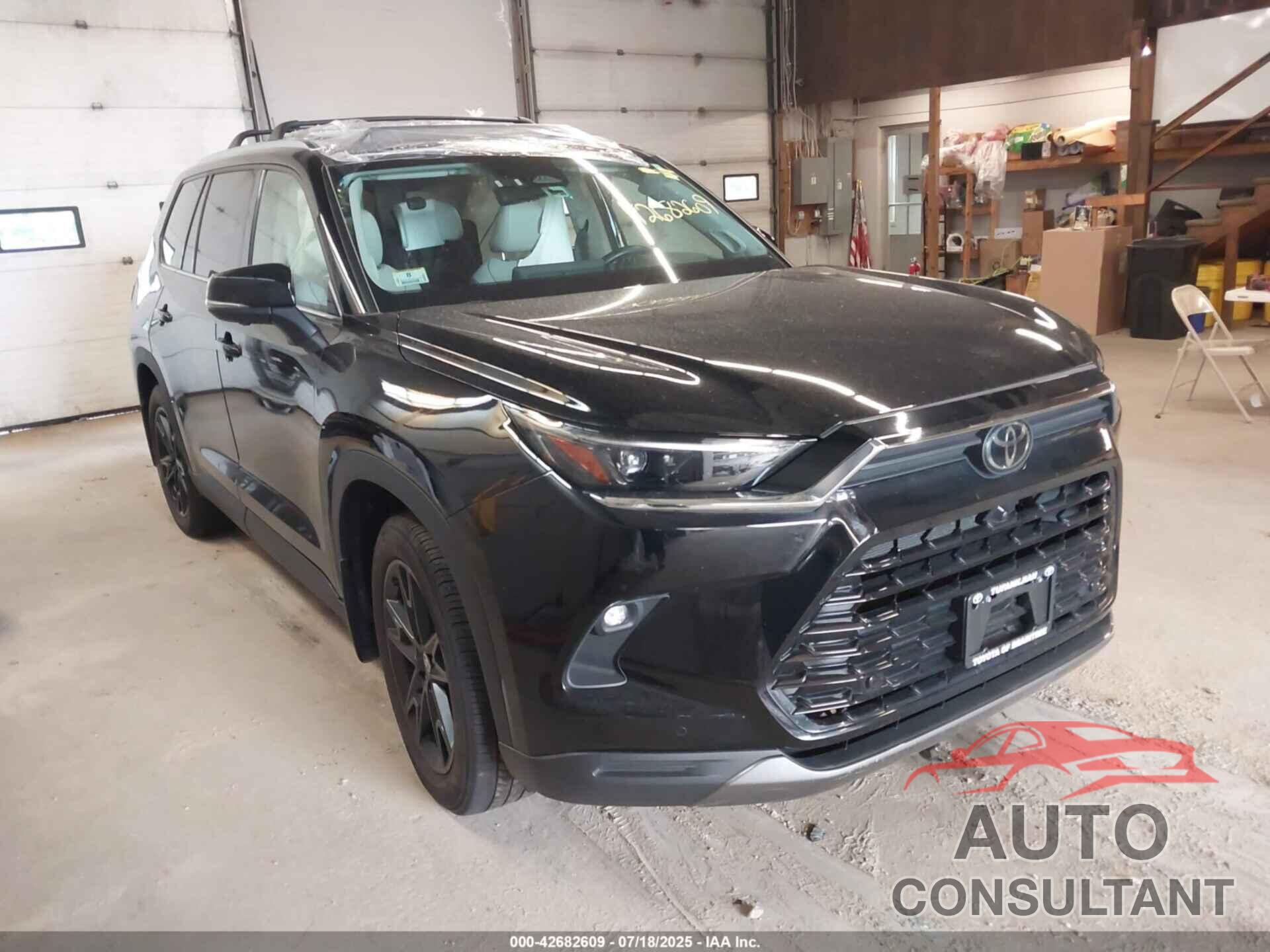 TOYOTA GRAND HIGHLANDER 2024 - 5TDAAAB54RS006197