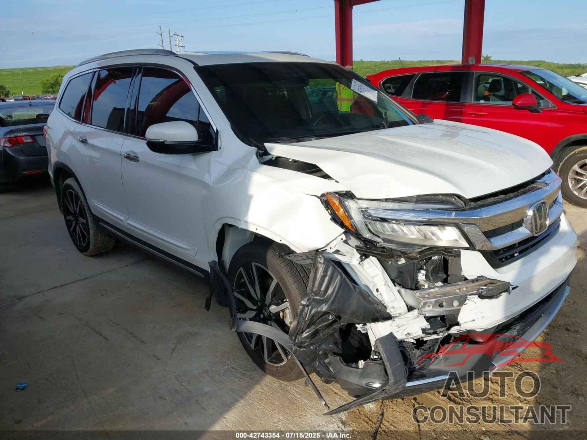 HONDA PILOT 2020 - 5FNYF6H06LB052084