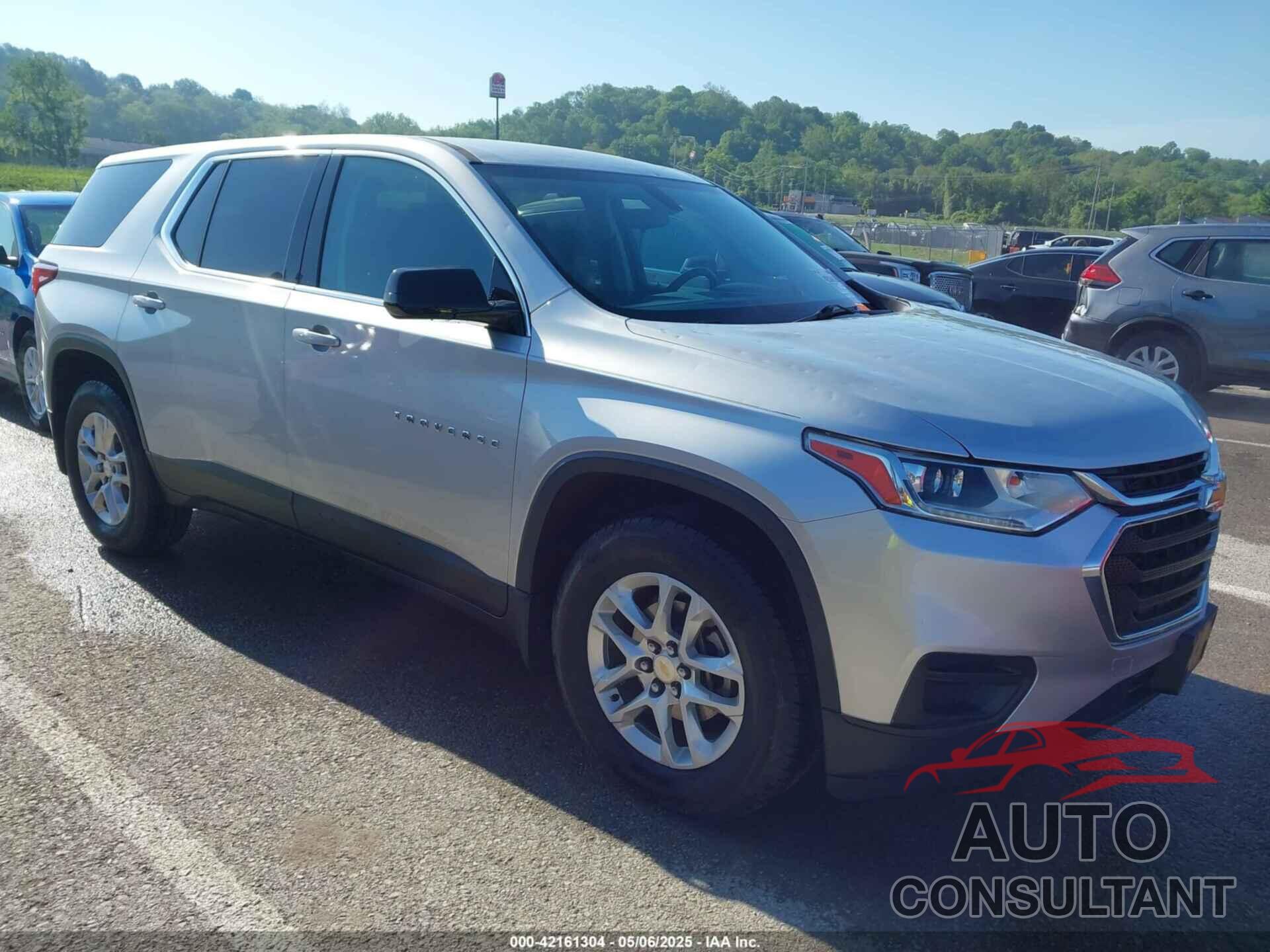 CHEVROLET TRAVERSE 2018 - 1GNERFKW7JJ145166