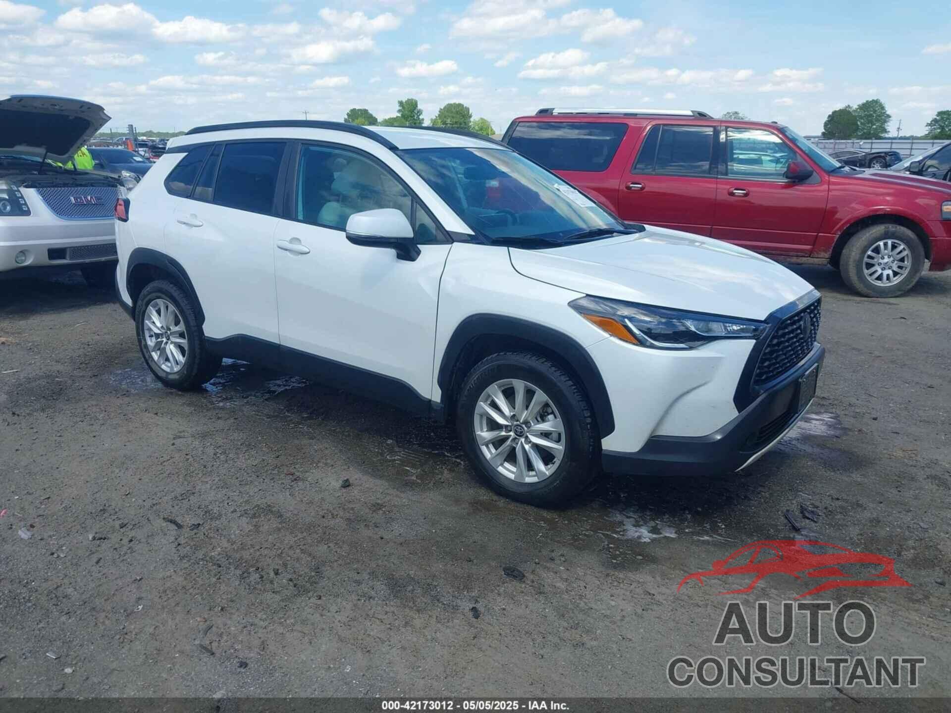 TOYOTA COROLLA CROSS 2023 - 7MUCAAAG5PV061045