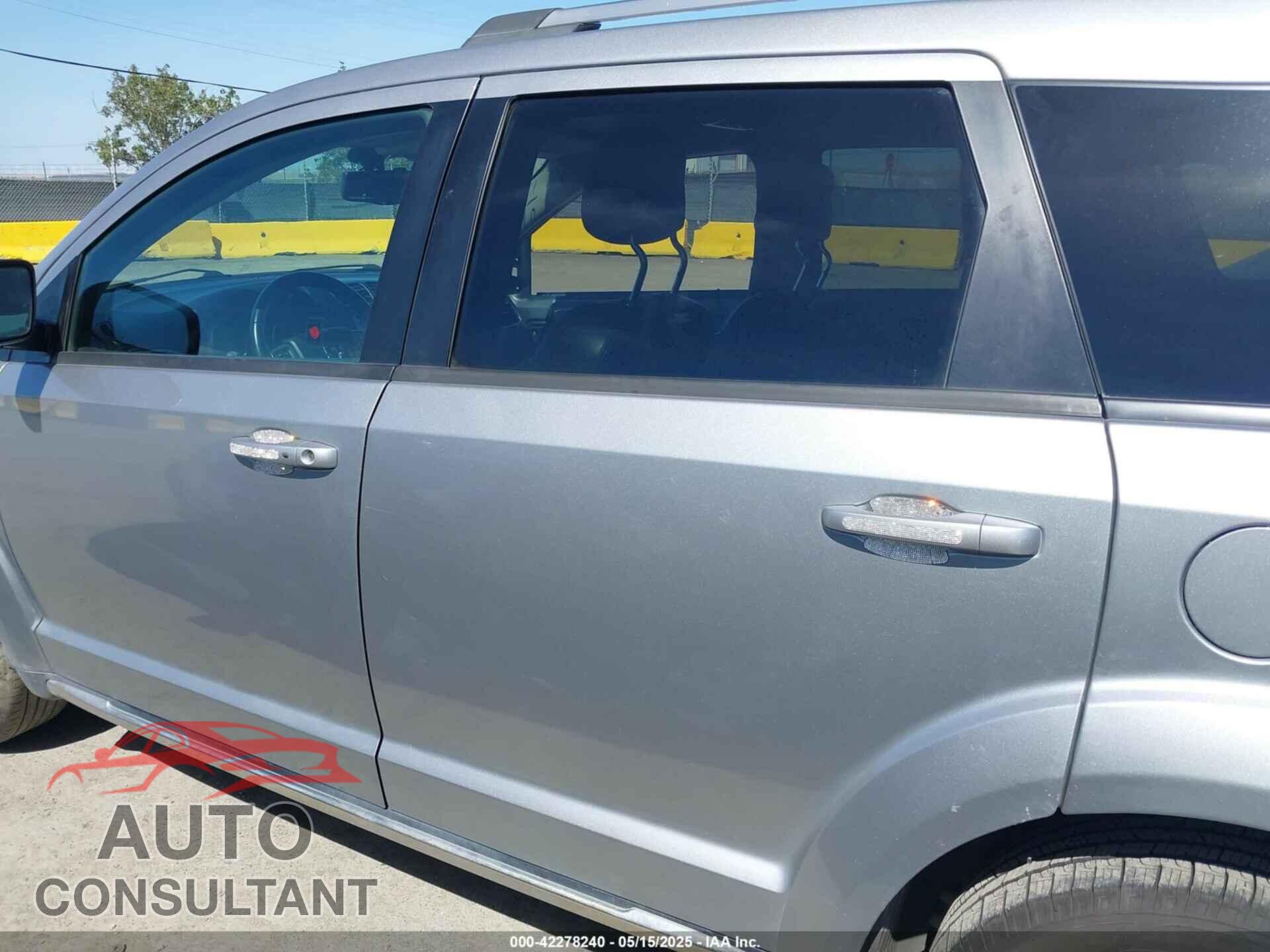 DODGE JOURNEY 2017 - 3C4PDCGG2HT556574