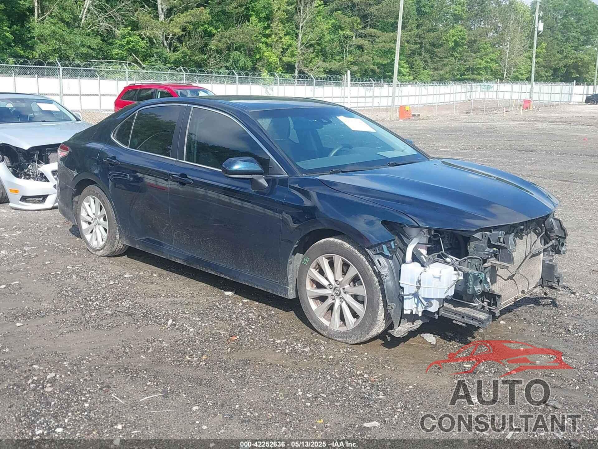 TOYOTA CAMRY 2018 - 4T1B11HK7JU525645