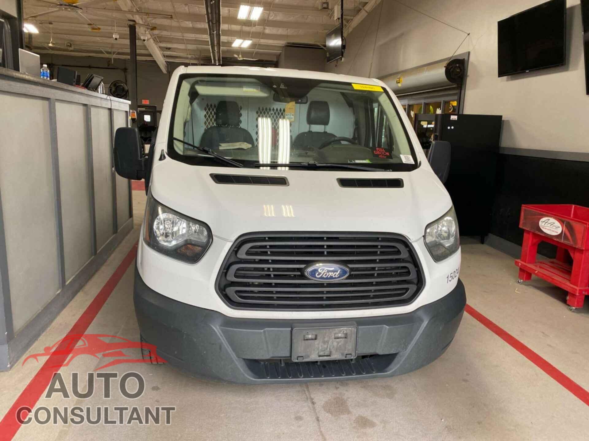 FORD TRANSIT-150 2015 - 1FTNE2YM3FKB29986