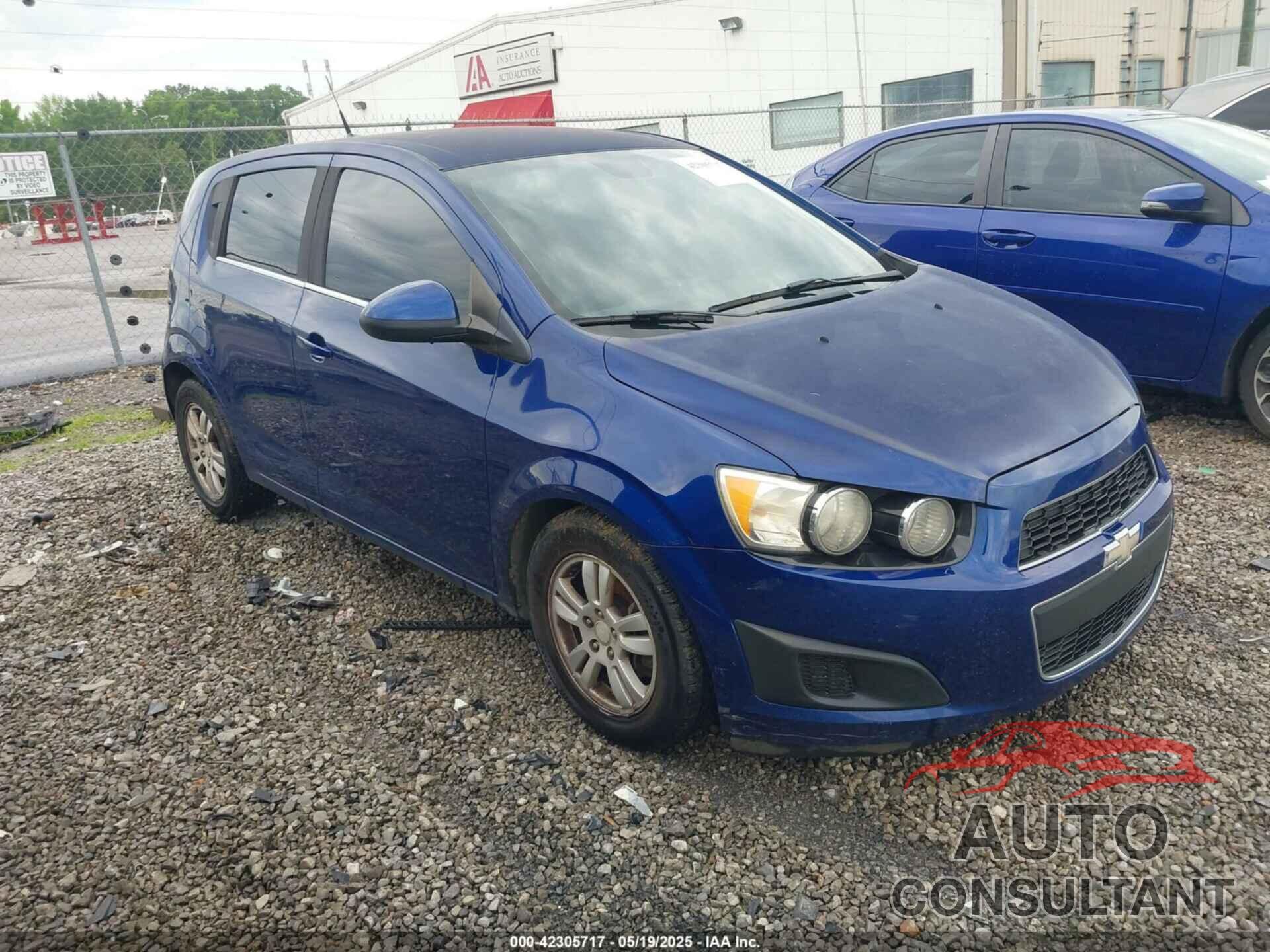 CHEVROLET SONIC 2012 - 1G1JC6SH4C4207465