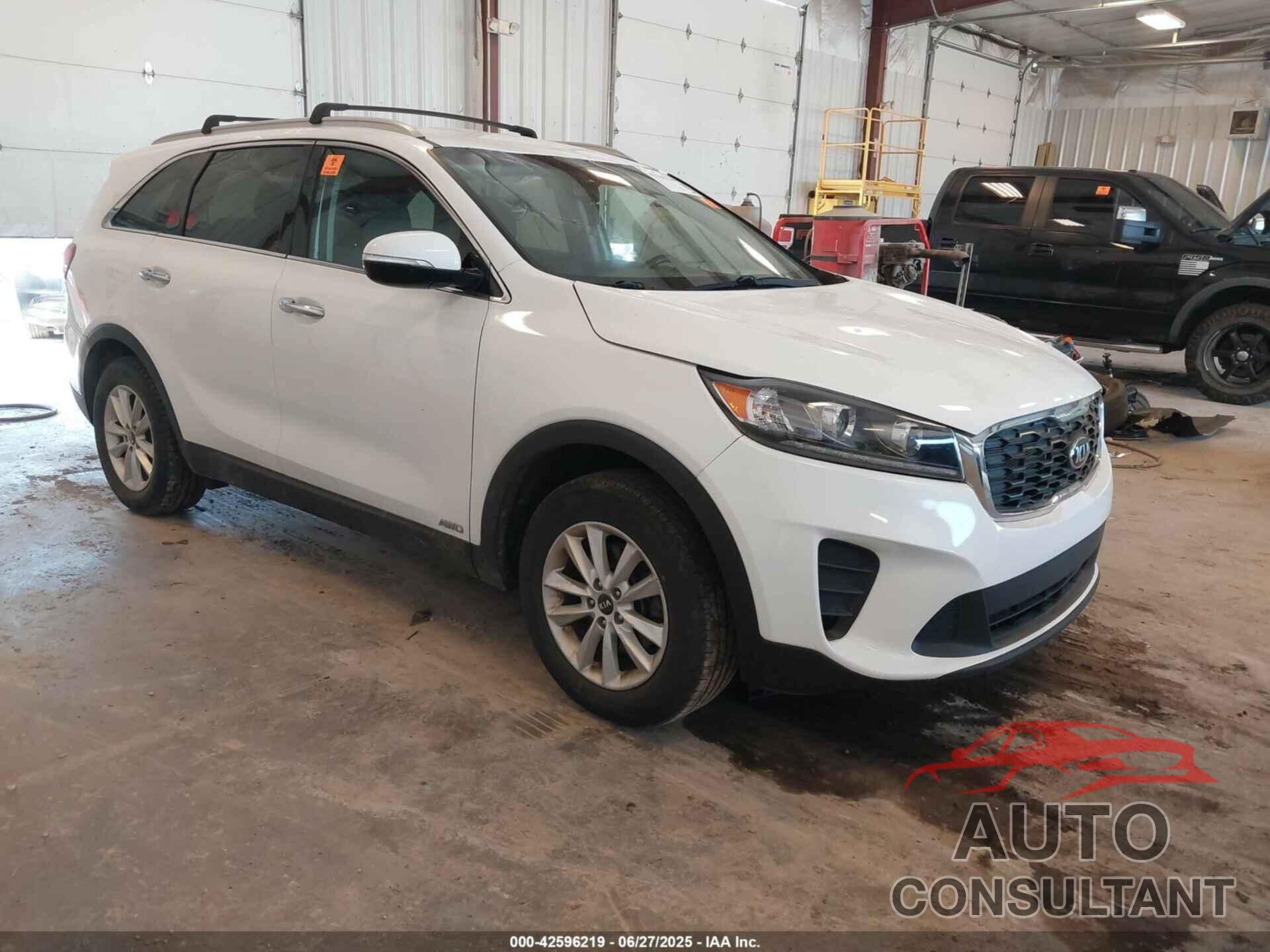 KIA SORENTO 2019 - 5XYPGDA35KG434471